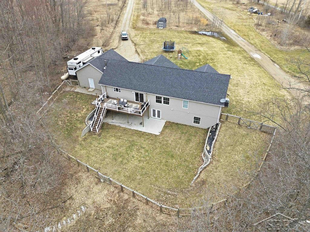 2041 W Pine River Road, Breckenridge, MI 48615 — Photo 4