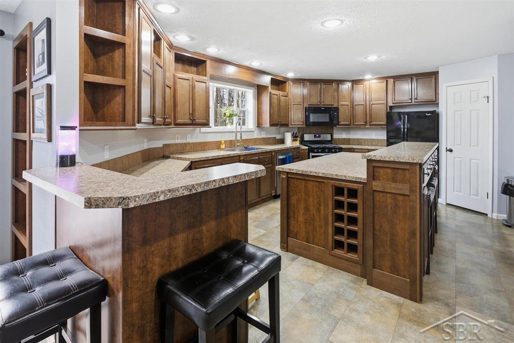 2041 W Pine River Road, Breckenridge, MI 48615 — Photo 9