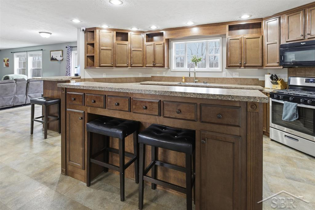 2041 W Pine River Road, Breckenridge, MI 48615 — Photo 11