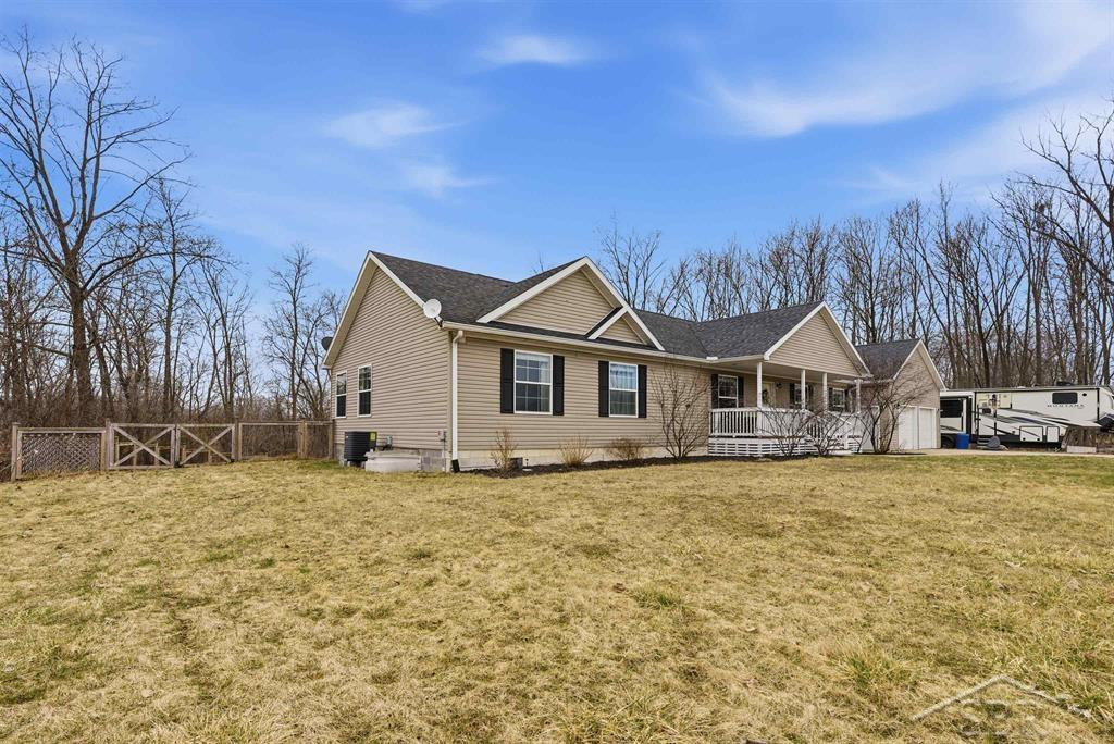 2041 W Pine River Road, Breckenridge, MI 48615 — Photo 41