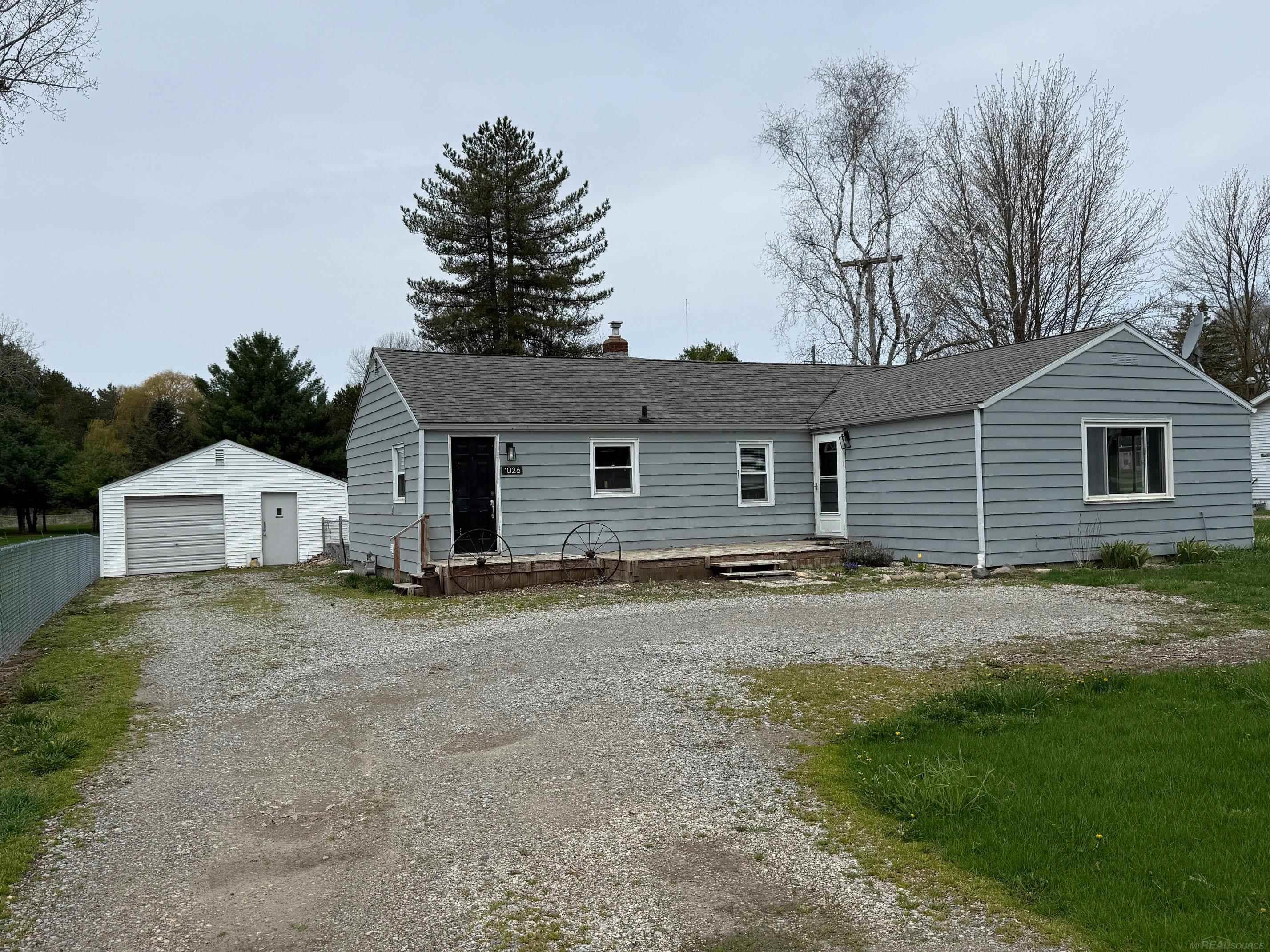 1026 S Sandusky Road, Sandusky, MI 48471 — front exterior