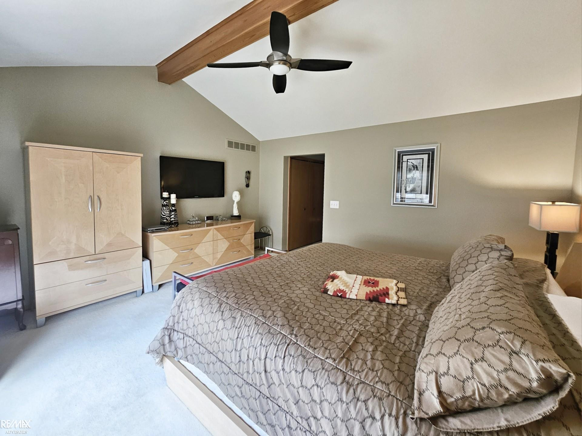 16890 SANDSTONE Circle, MI 48042 — Photo 22