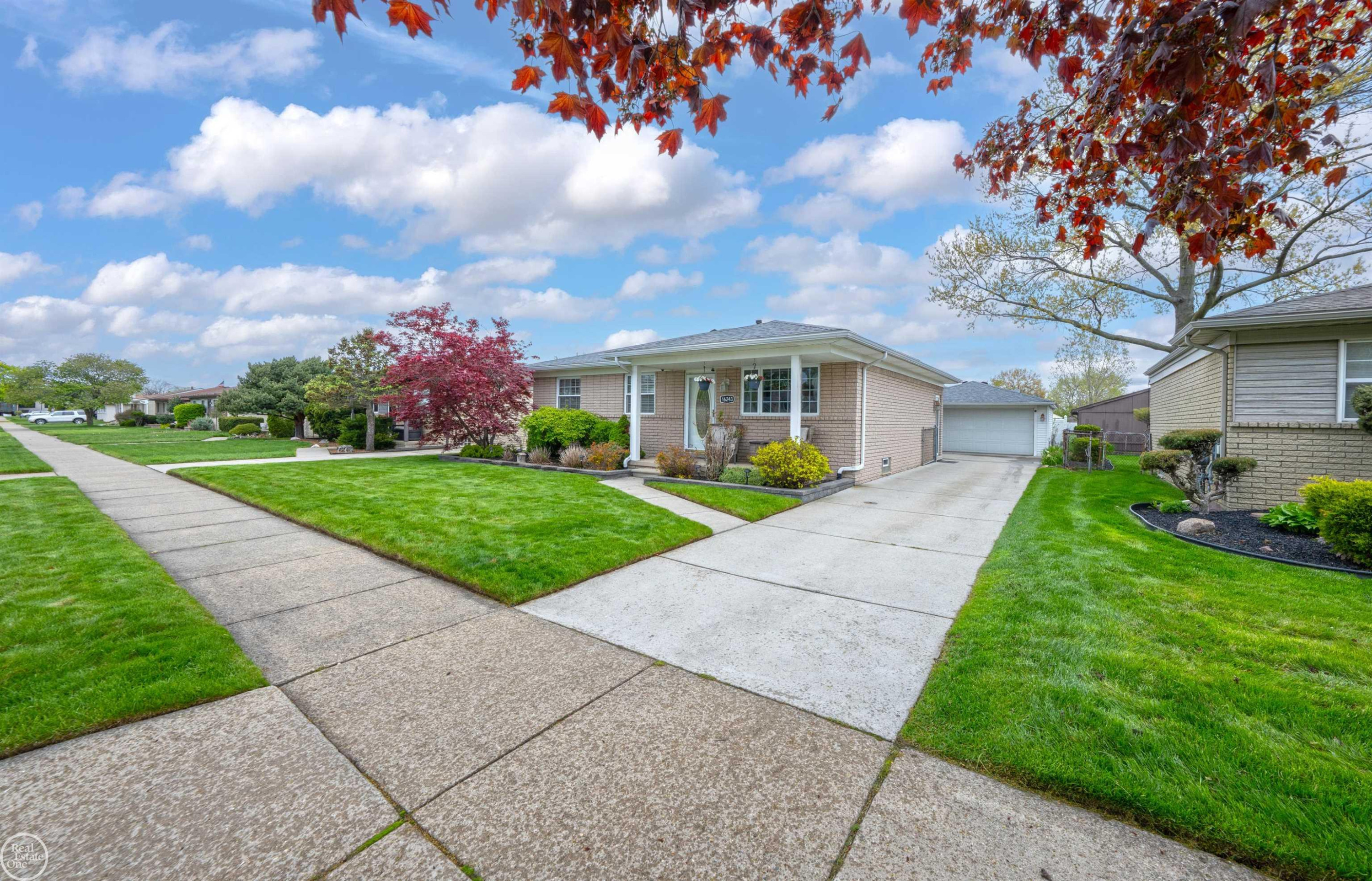 16243 Secretariat Avenue, Roseville, MI 48066 — Photo 4