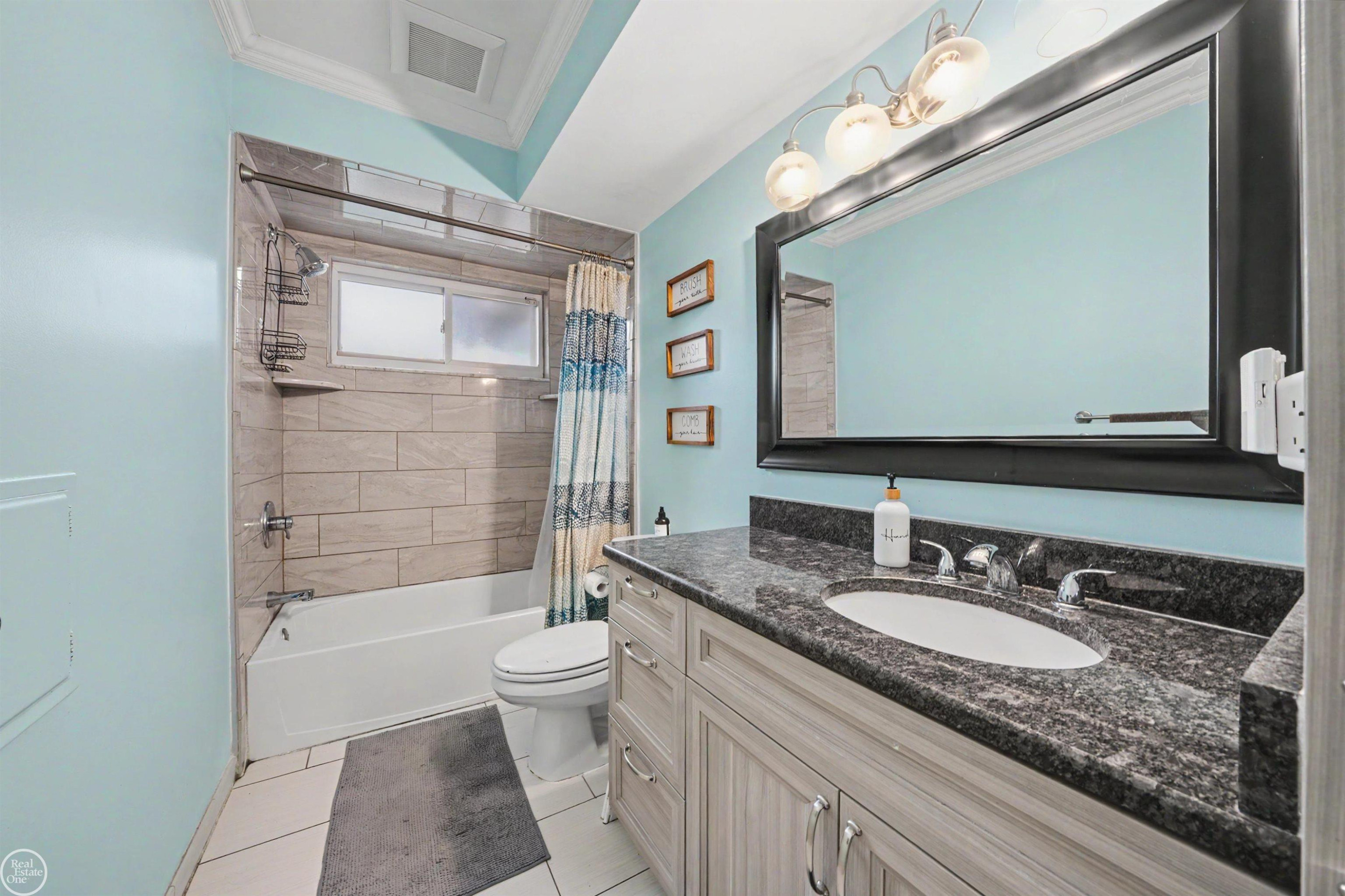 16243 Secretariat Avenue, Roseville, MI 48066 — Photo 25