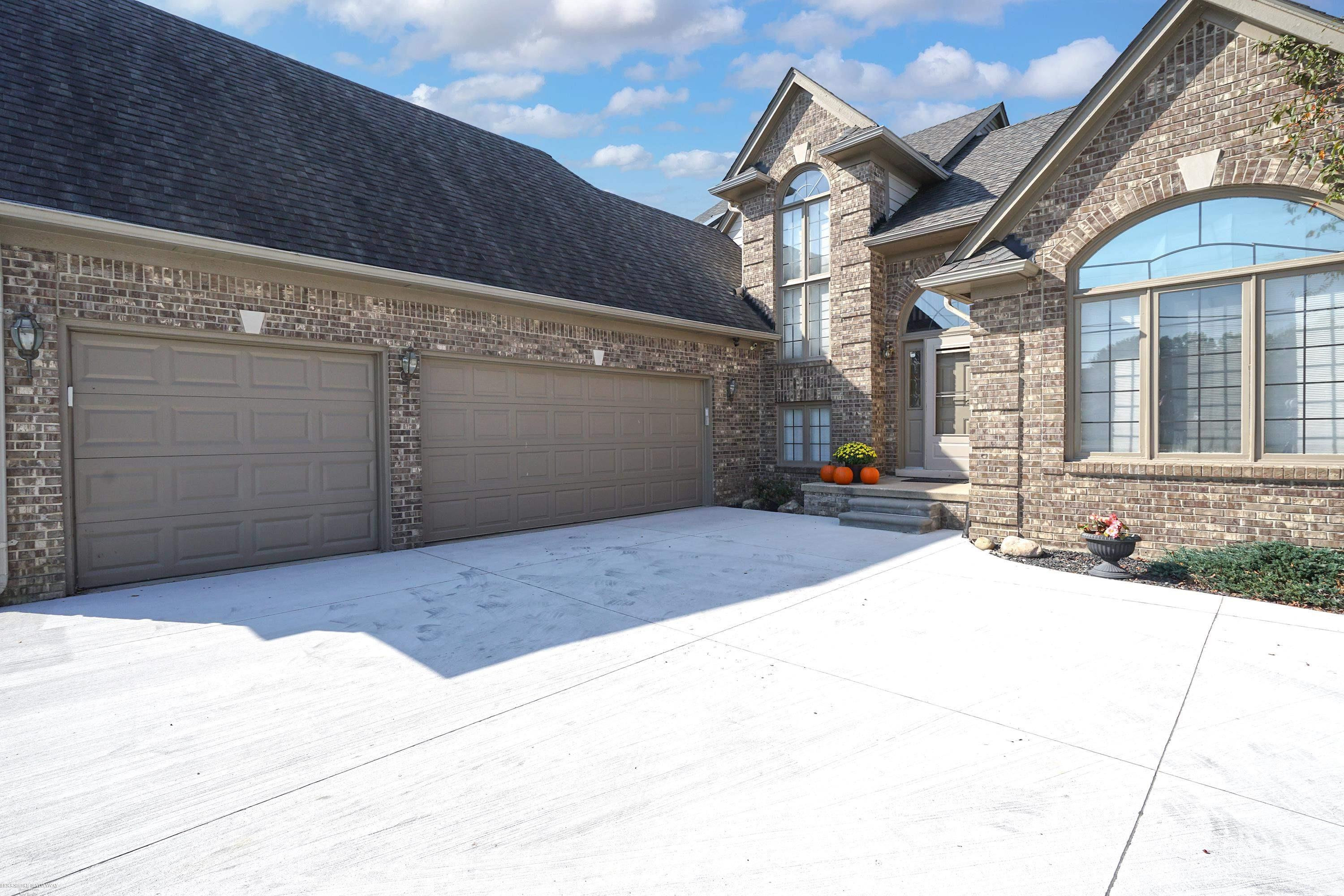 51385 Baker Road, Chesterfield, MI 48047 — Photo 6