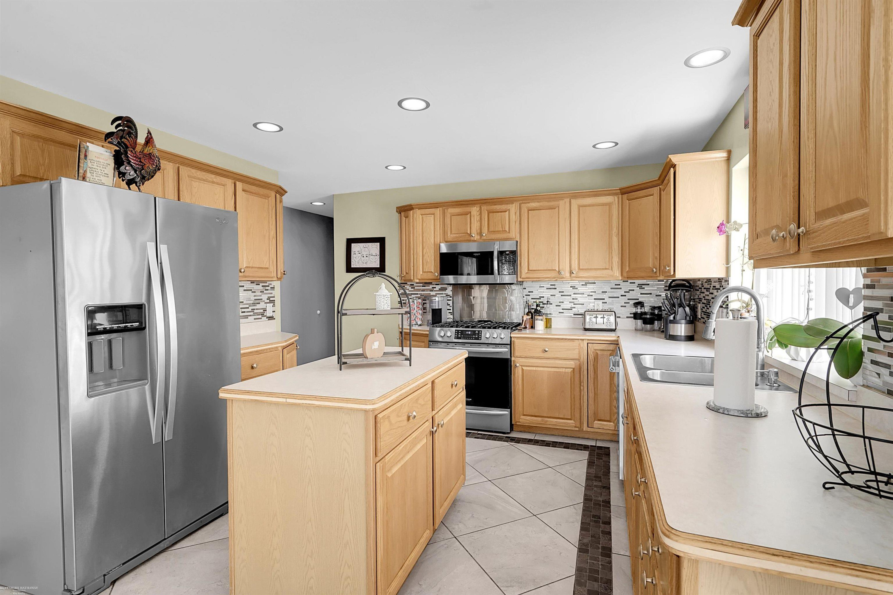 51385 Baker Road, Chesterfield, MI 48047 — Photo 23