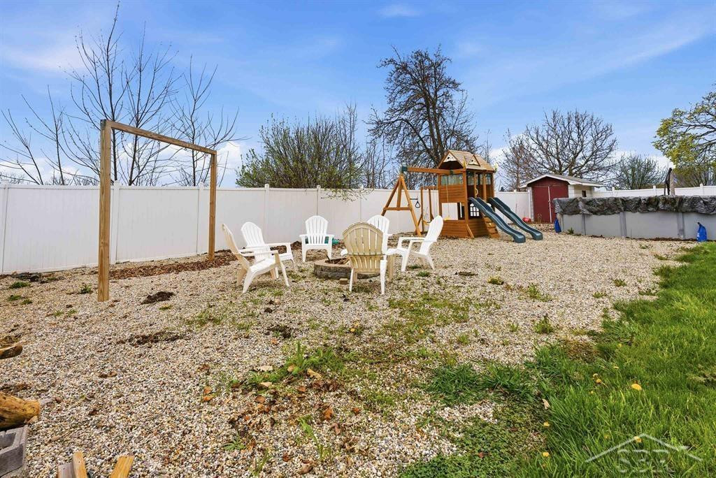 1075 Eddie Drive, Auburn, MI 48611 — Photo 23