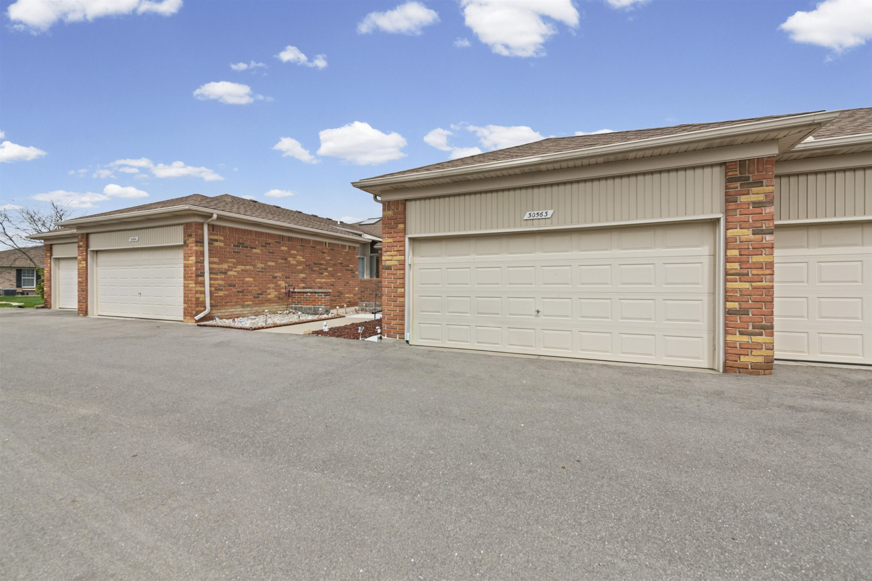 30563 Mary Frances Court, MI — Photo 3