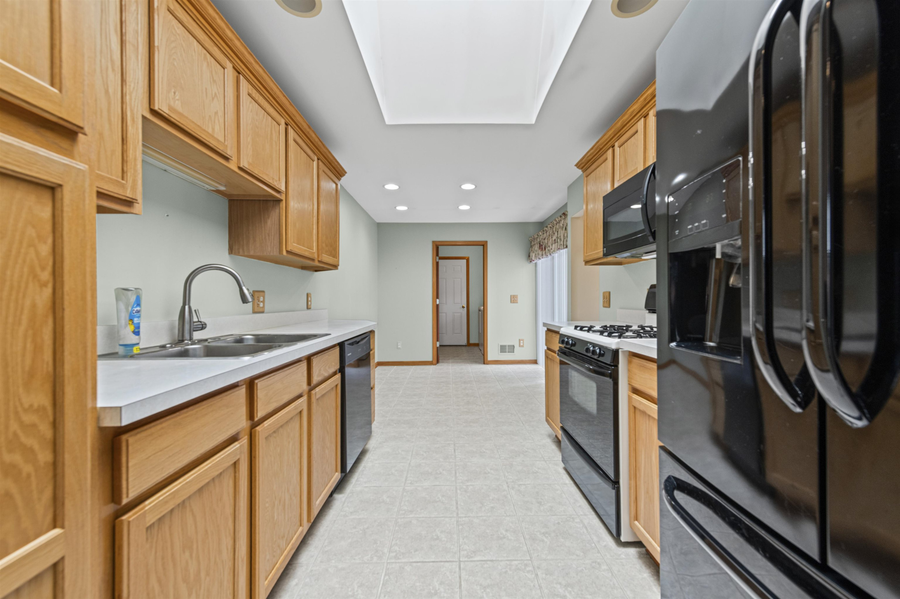 30563 Mary Frances Court, MI — Photo 11