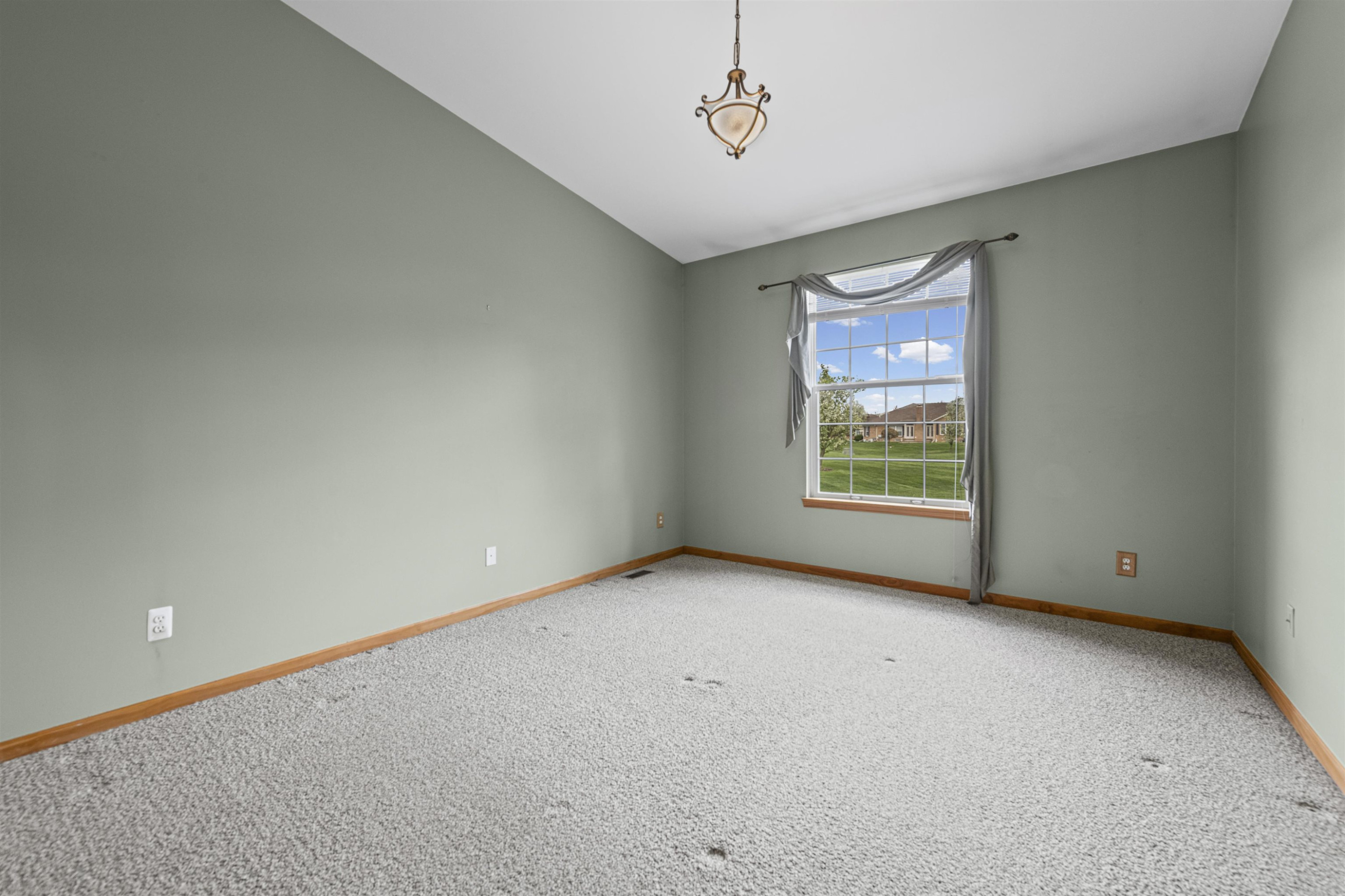 30563 Mary Frances Court, MI — Photo 15