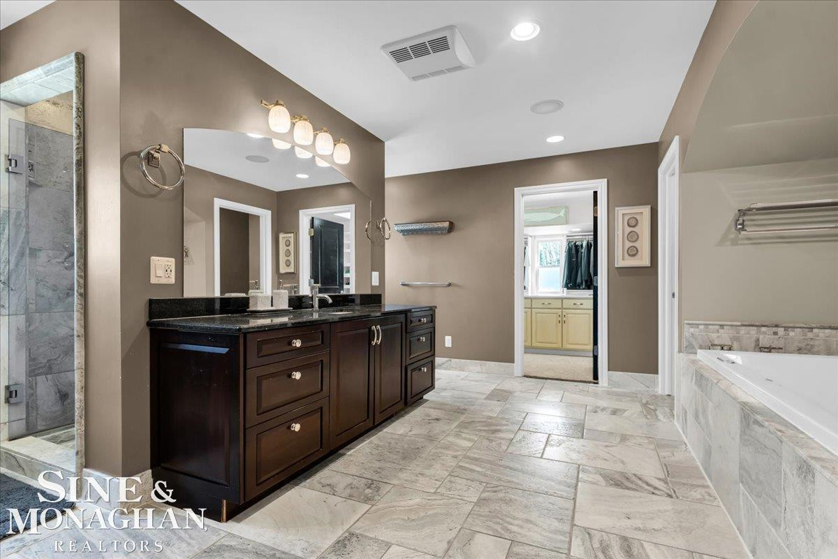 45639 Edgewater Drive, Chesterfield, MI 48047 — Photo 19