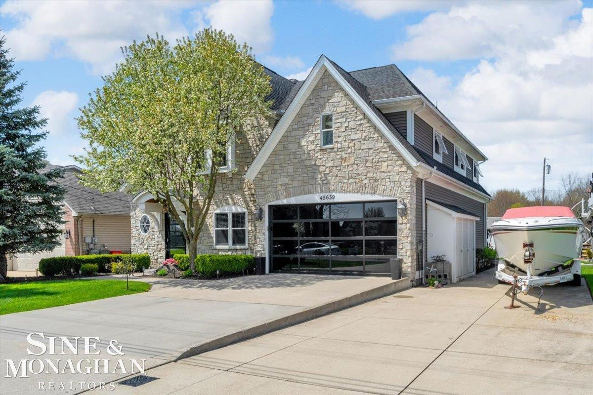 45639 Edgewater Drive, Chesterfield, MI 48047 — Photo 39