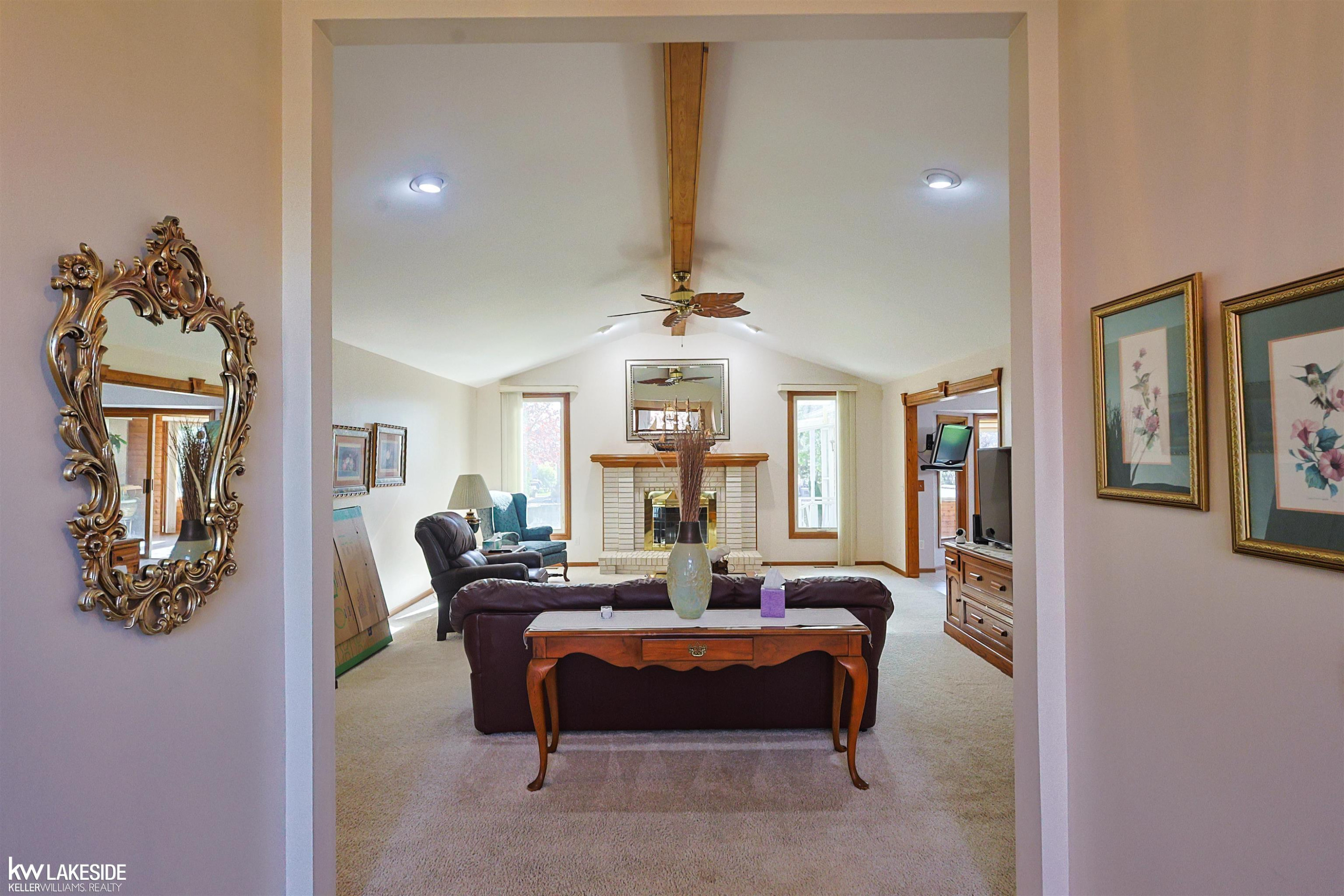 53338 Villa Rosa Drive, Macomb, MI 48042 — Photo 8
