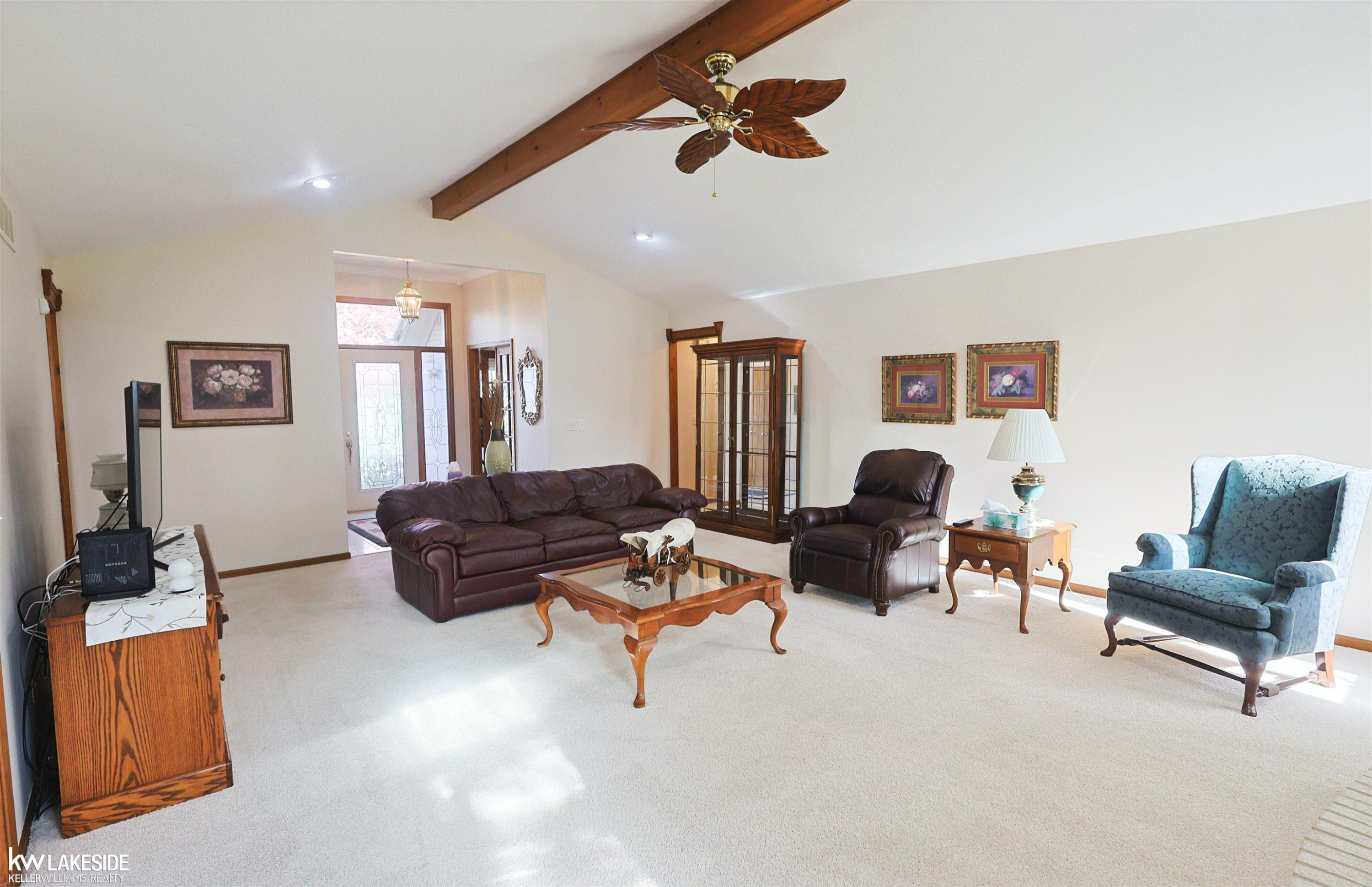 53338 Villa Rosa Drive, Macomb, MI 48042 — Photo 10