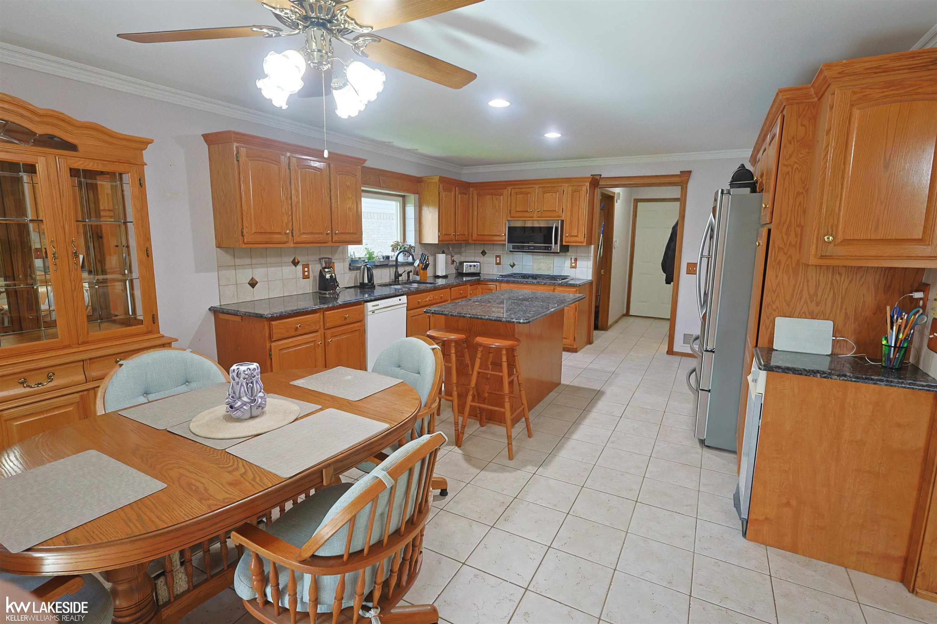 53338 Villa Rosa Drive, Macomb, MI 48042 — Photo 14