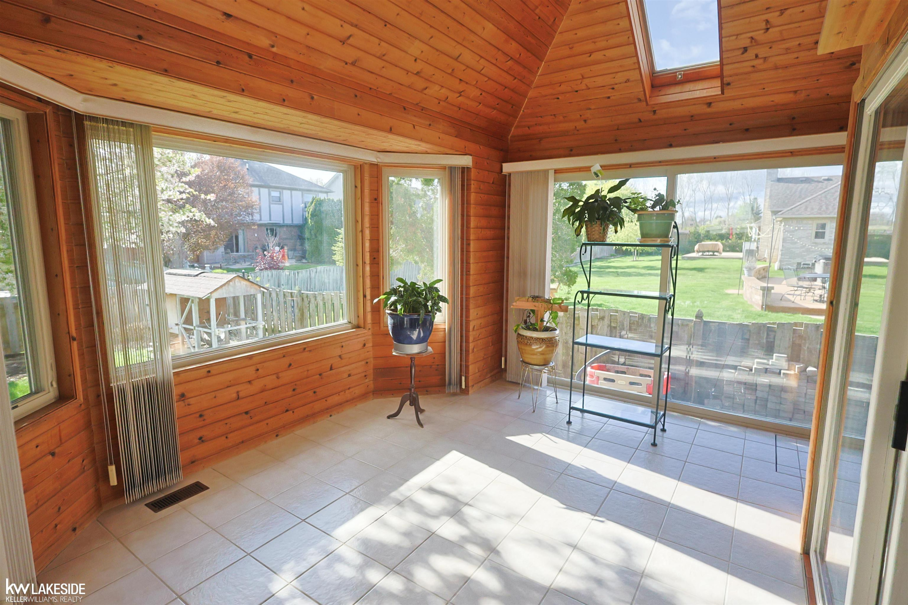 53338 Villa Rosa Drive, Macomb, MI 48042 — Photo 16