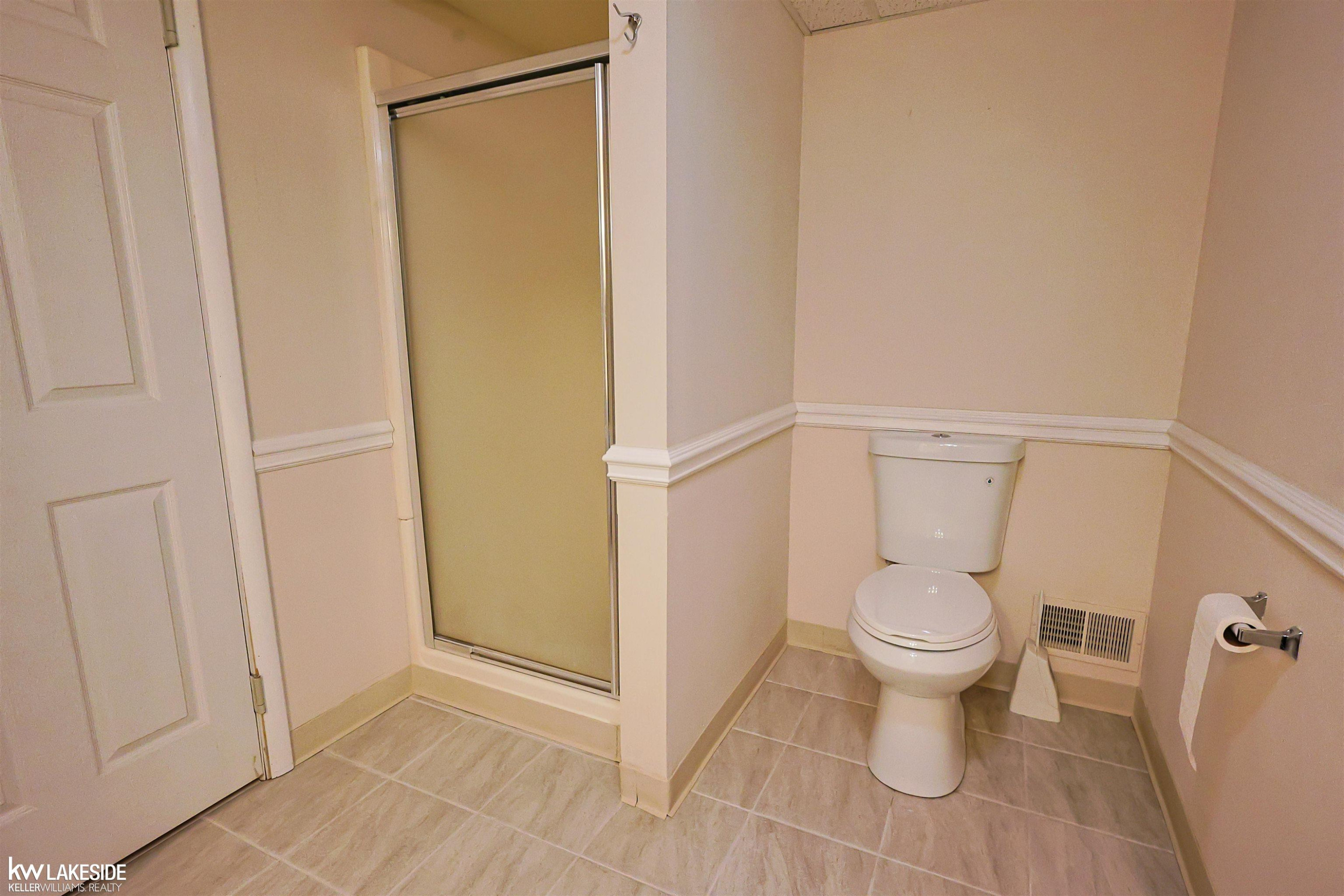 53338 Villa Rosa Drive, Macomb, MI 48042 — Photo 44