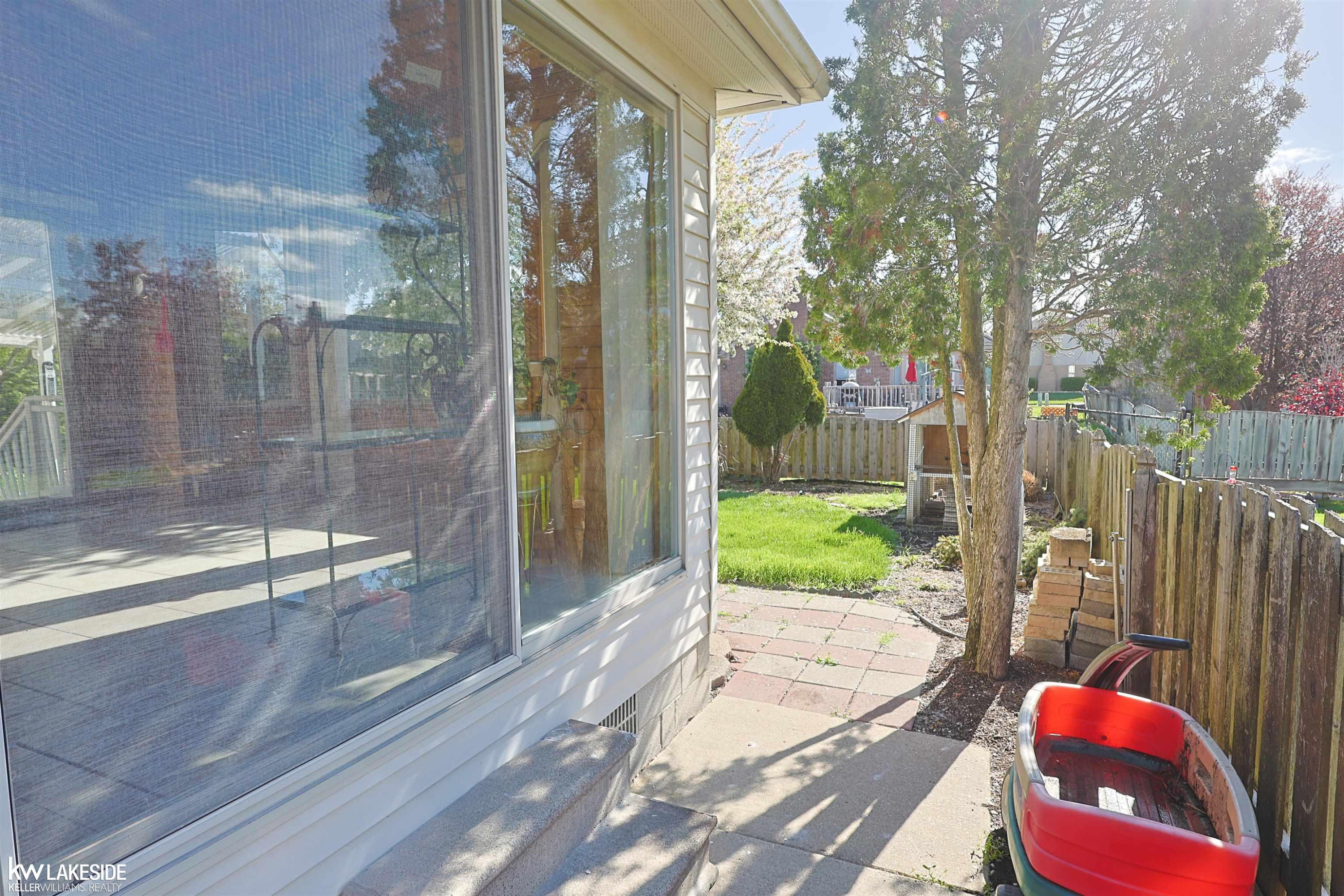 53338 Villa Rosa Drive, Macomb, MI 48042 — Photo 52