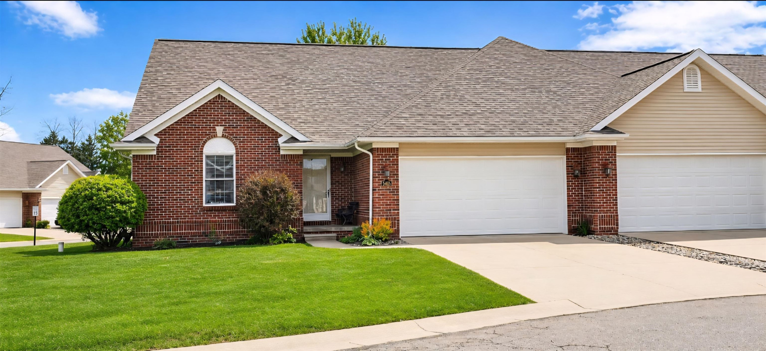 5465 Red Oak Court, Linden, MI 48451 — front exterior
