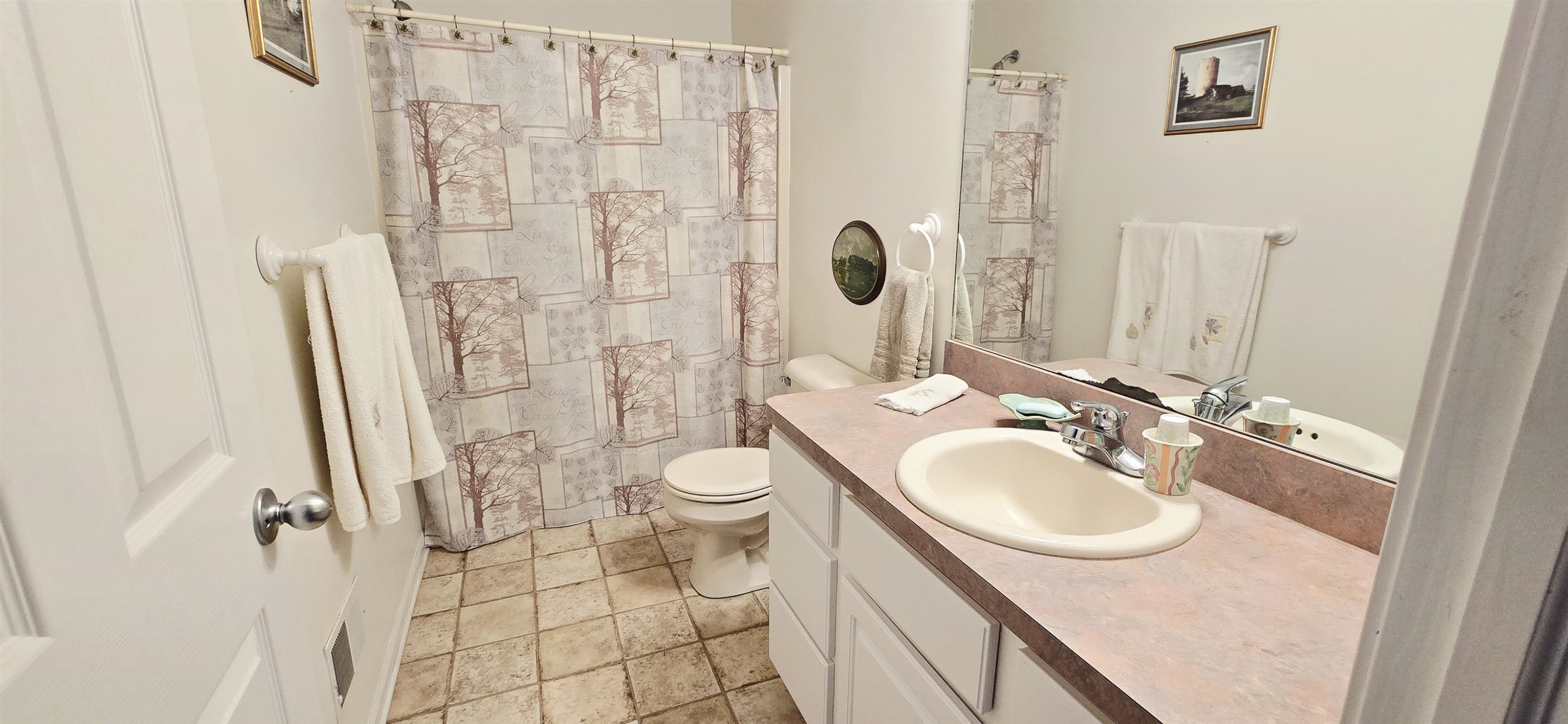 5465 Red Oak Court, Linden, MI 48451 — Photo 16