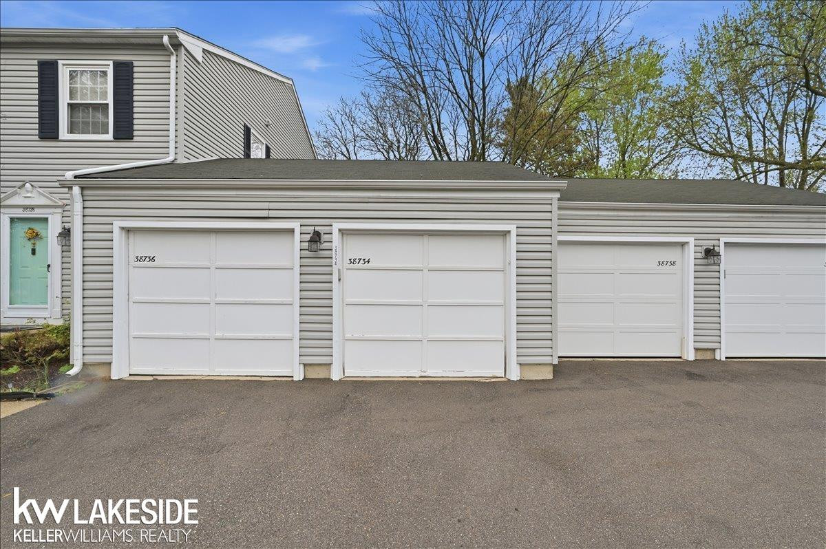 38734 BARNSTABLE Street, Clinton Twp, MI 48038 — Photo 6