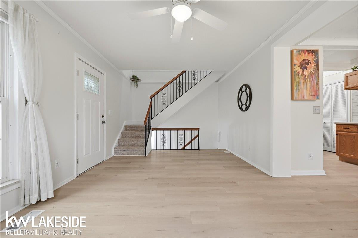 38734 BARNSTABLE Street, Clinton Twp, MI 48038 — Photo 16
