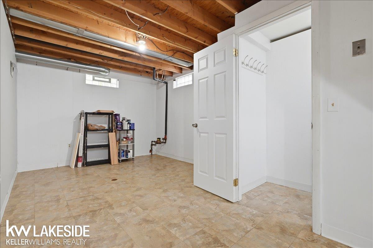 38734 BARNSTABLE Street, Clinton Twp, MI 48038 — Photo 28