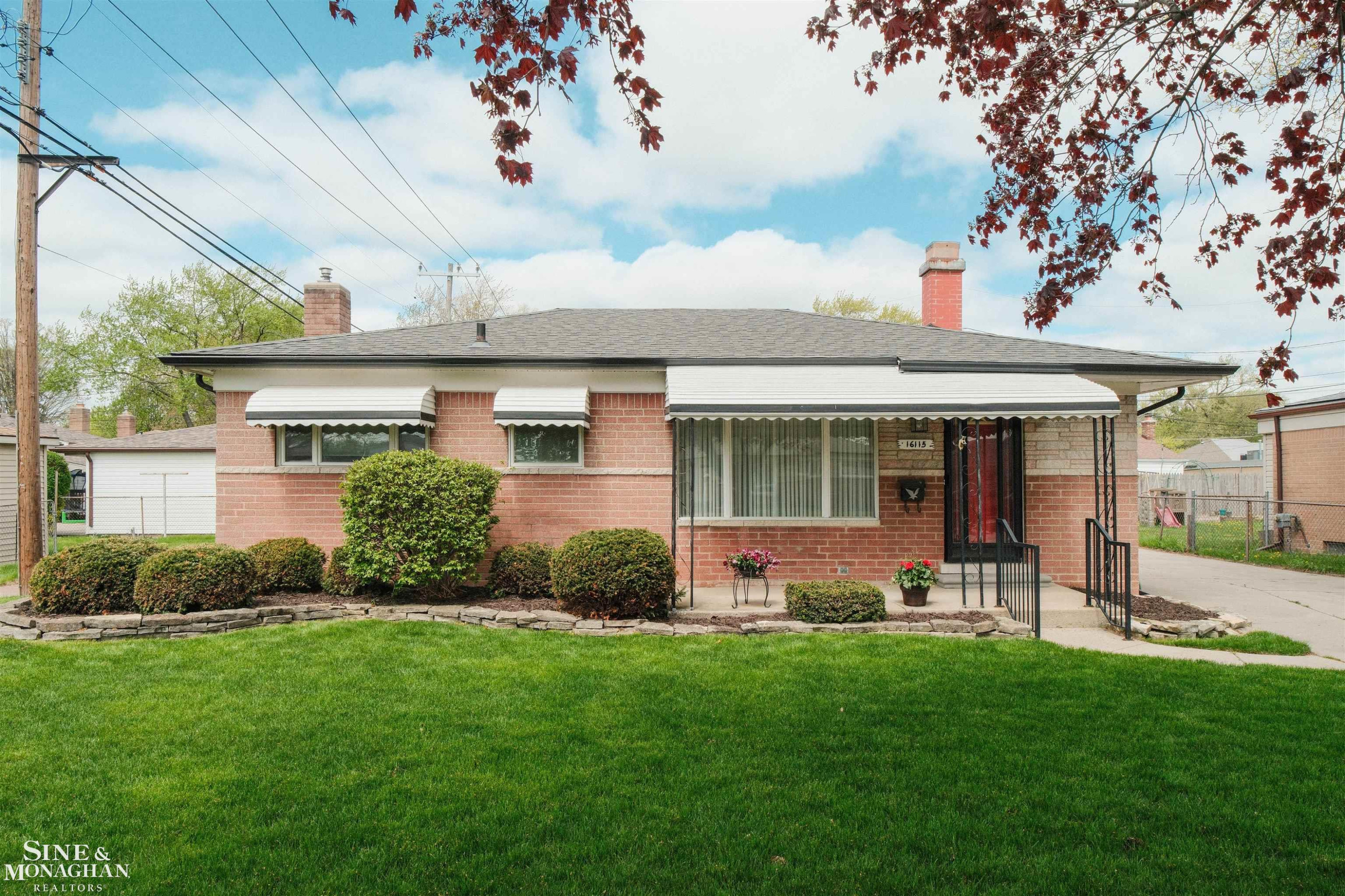 16115 Yew Street, Roseville, MI 48066 — front exterior