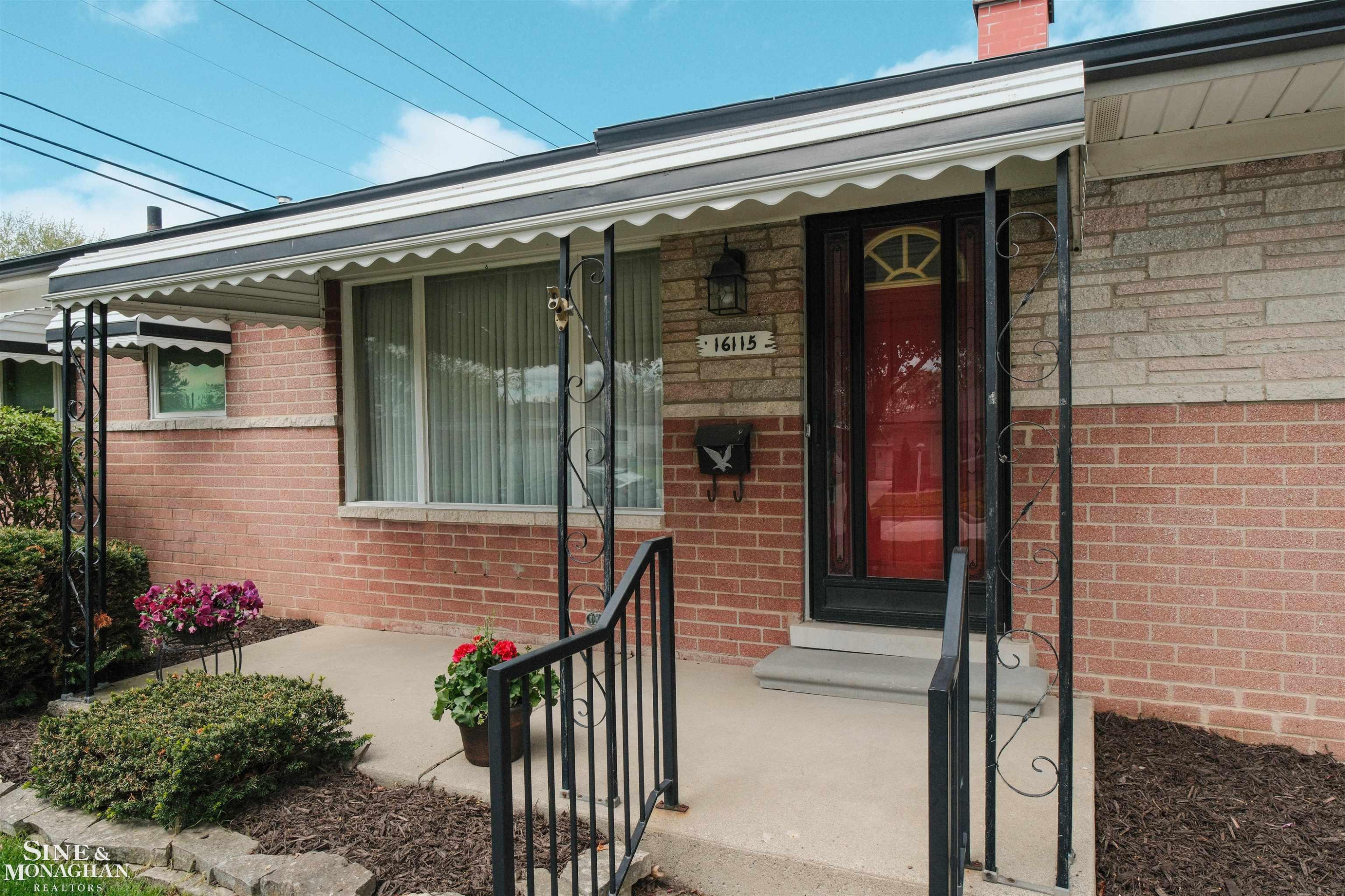 16115 Yew Street, Roseville, MI 48066 — Photo 6