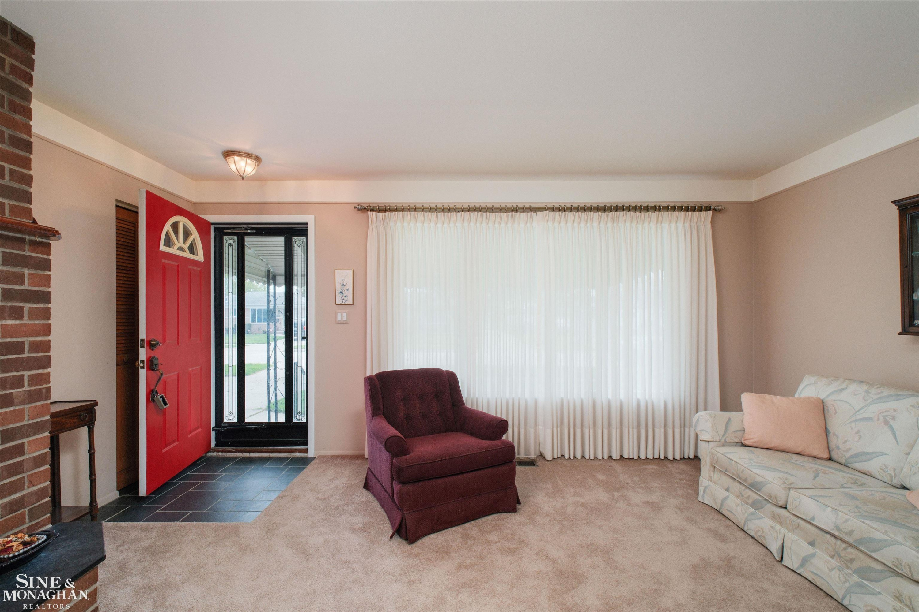 16115 Yew Street, Roseville, MI 48066 — Photo 7