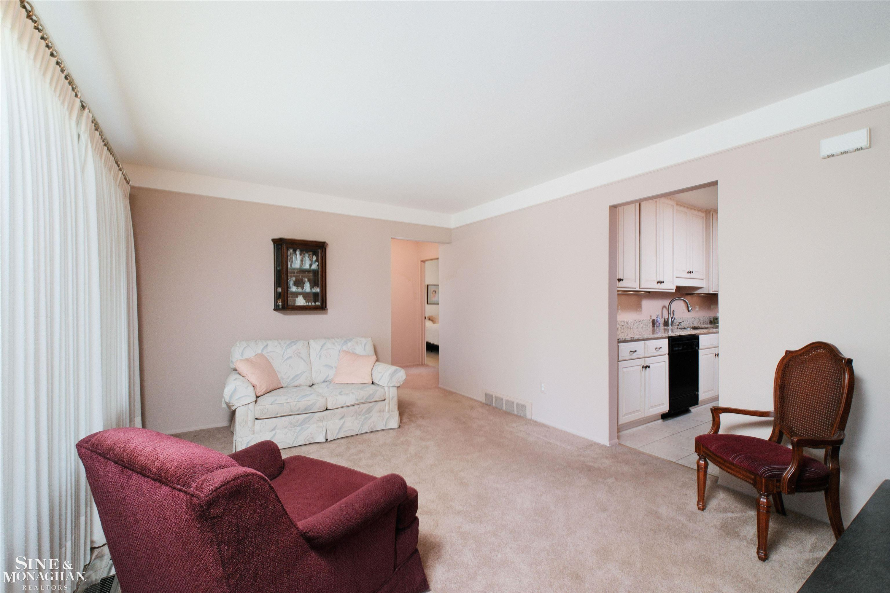 16115 Yew Street, Roseville, MI 48066 — Photo 9