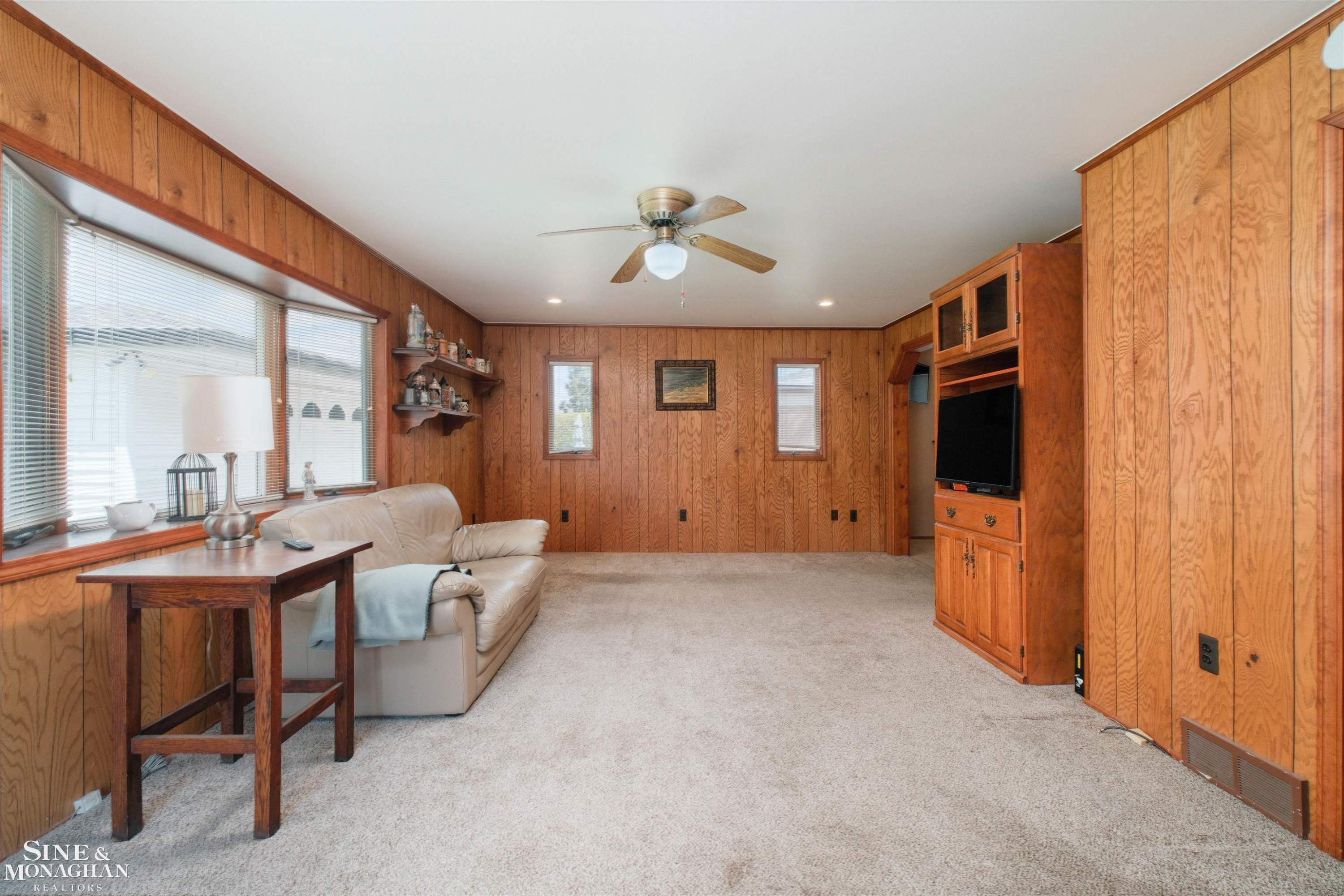 16115 Yew Street, Roseville, MI 48066 — Photo 14