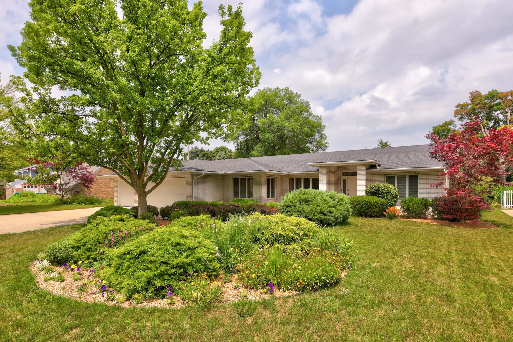 3485 Highland Drive, Bay City, MI 48706 — Photo 2