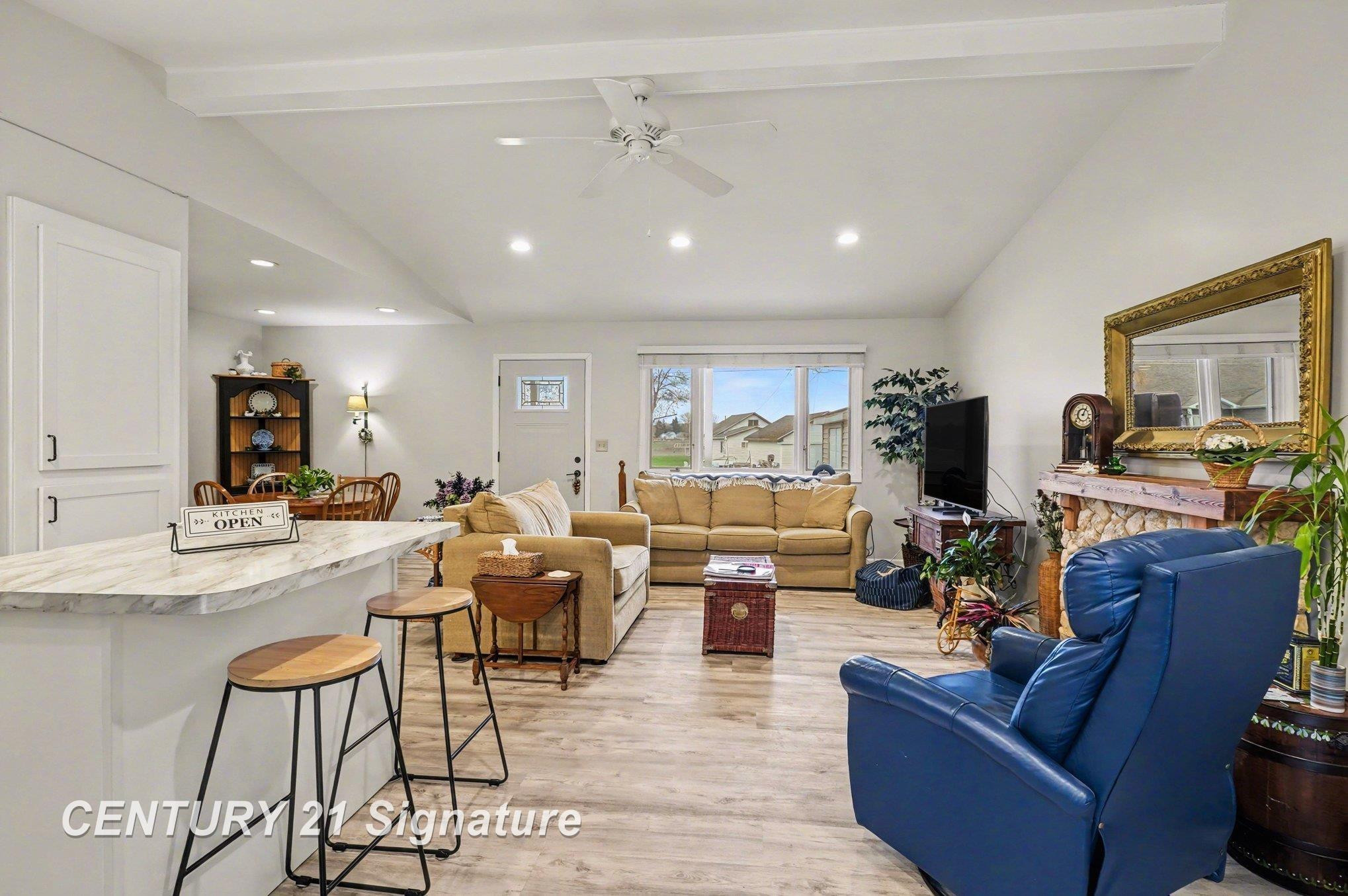 5430 S Pine Street, MI 48612 — Photo 3