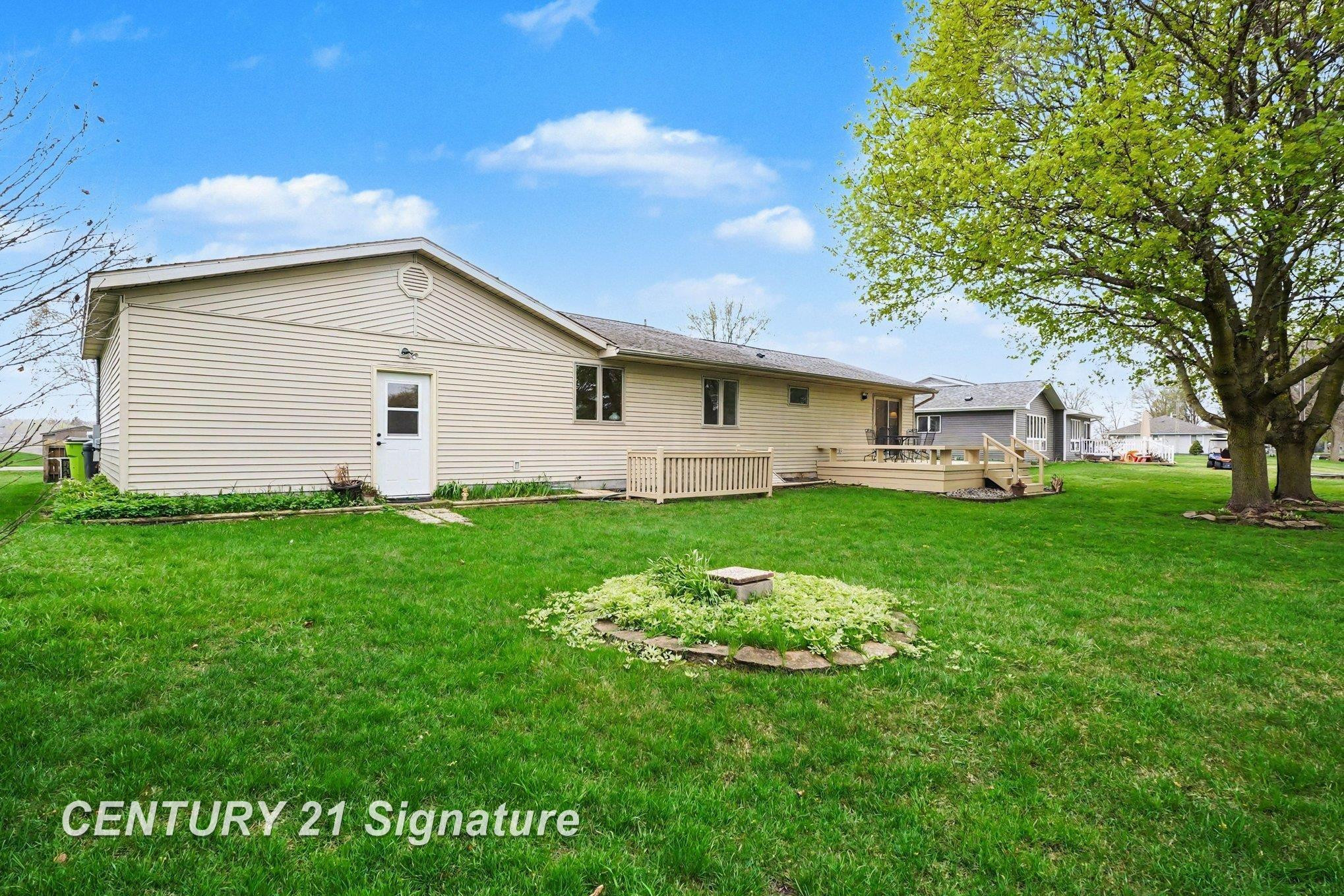 5430 S Pine Street, MI 48612 — Photo 14