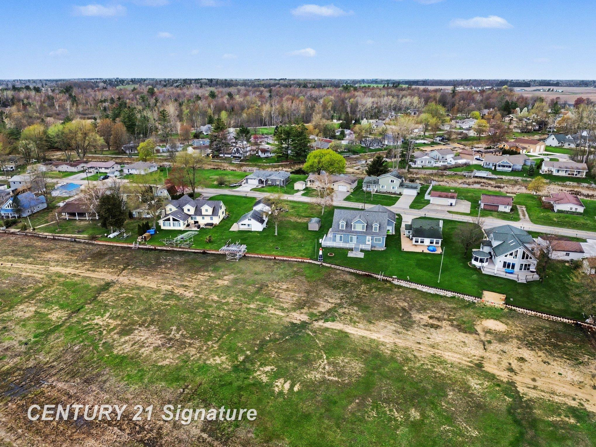 5430 S Pine Street, MI 48612 — Photo 21