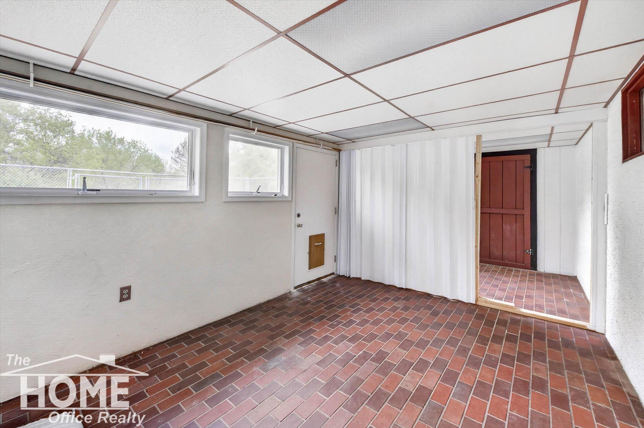 6444 Grand River Road, Bancroft, MI 48414 — Photo 31