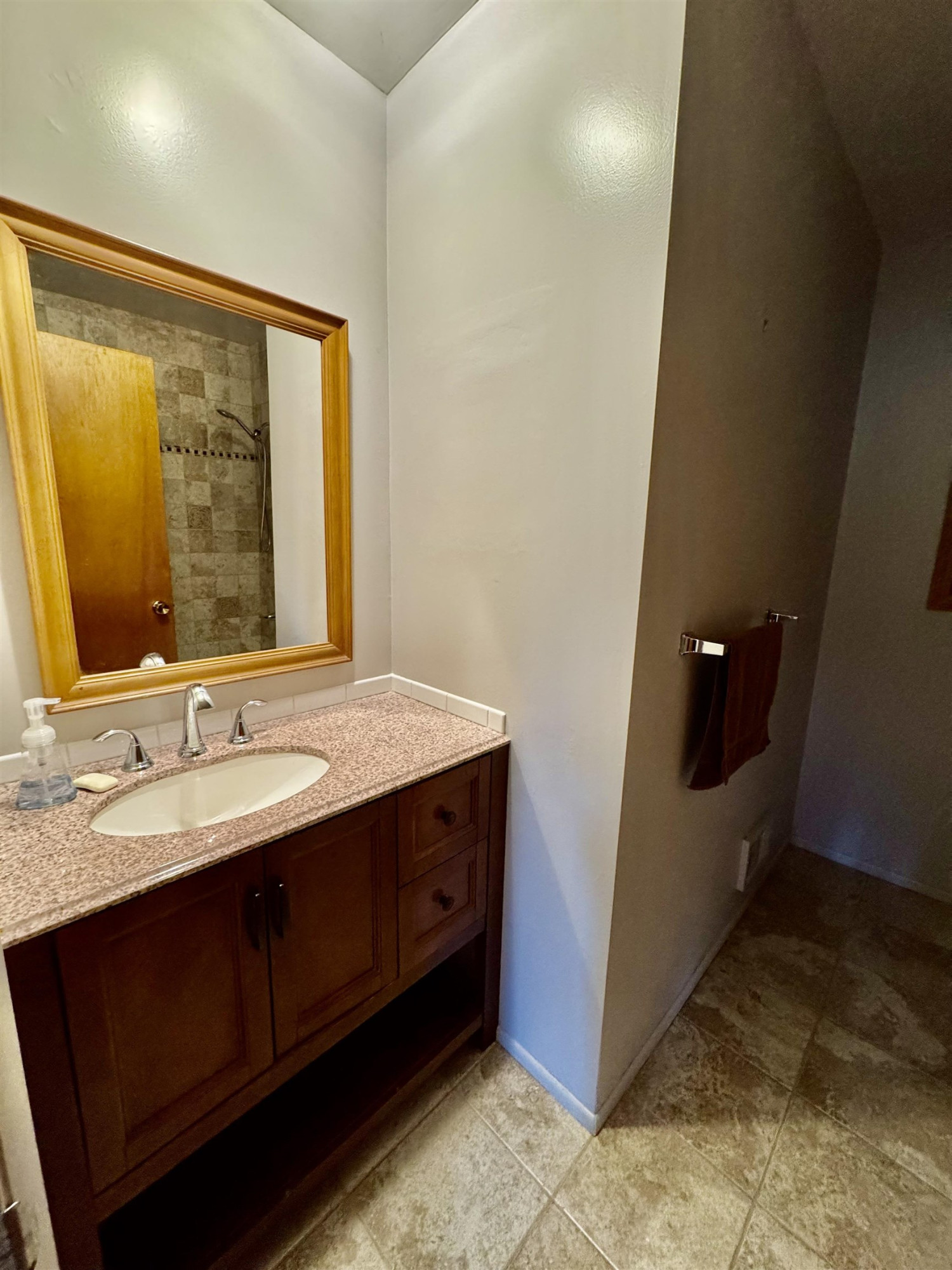 11030 White Lake Road, Fenton, MI 48430 — Photo 23