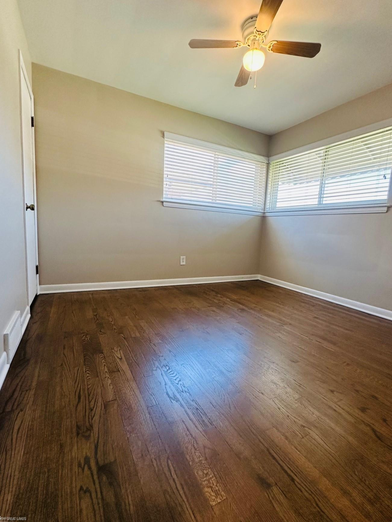 25925 Harmon Street, Saint Clair Shores, MI 48081 — Photo 23