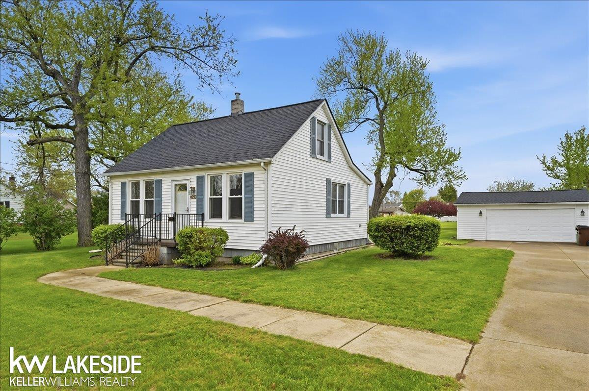 8222 Devon Drive, Shelby Twp, MI 48317 — Photo 5