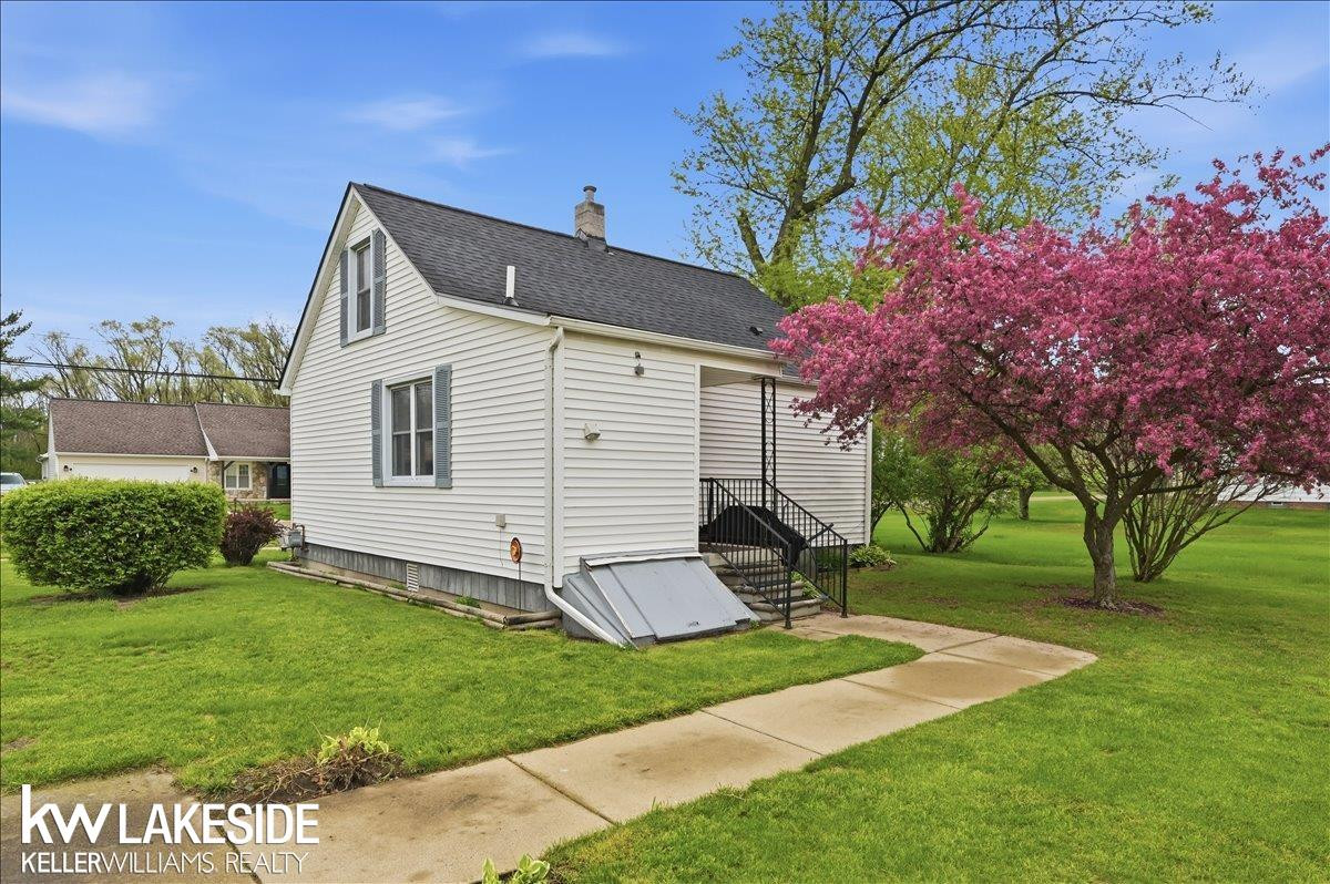 8222 Devon Drive, Shelby Twp, MI 48317 — Photo 7