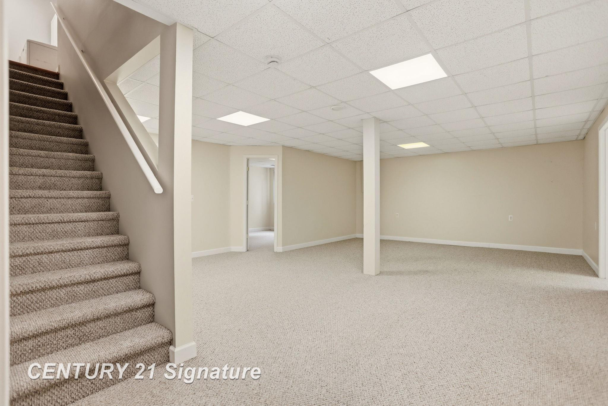 11 Willow Pointe Drive, Freeland, MI 48623 — Photo 23