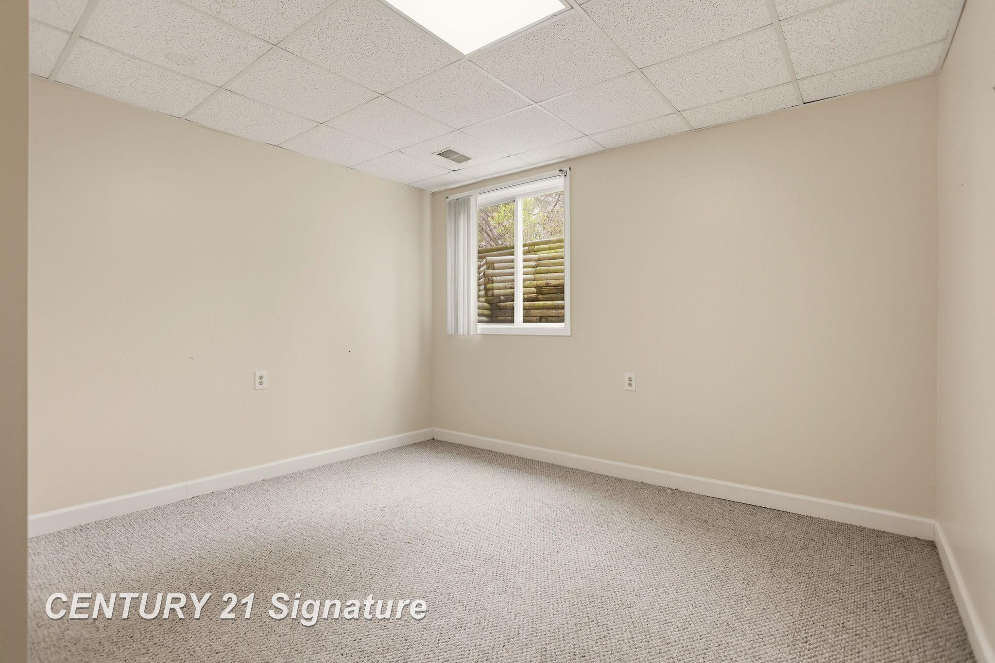 11 Willow Pointe Drive, Freeland, MI 48623 — Photo 25