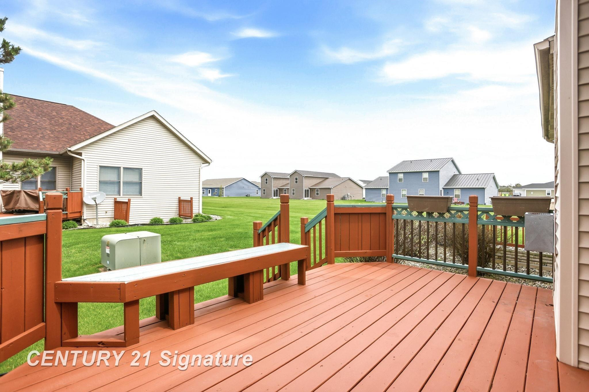 11 Willow Pointe Drive, Freeland, MI 48623 — Photo 33