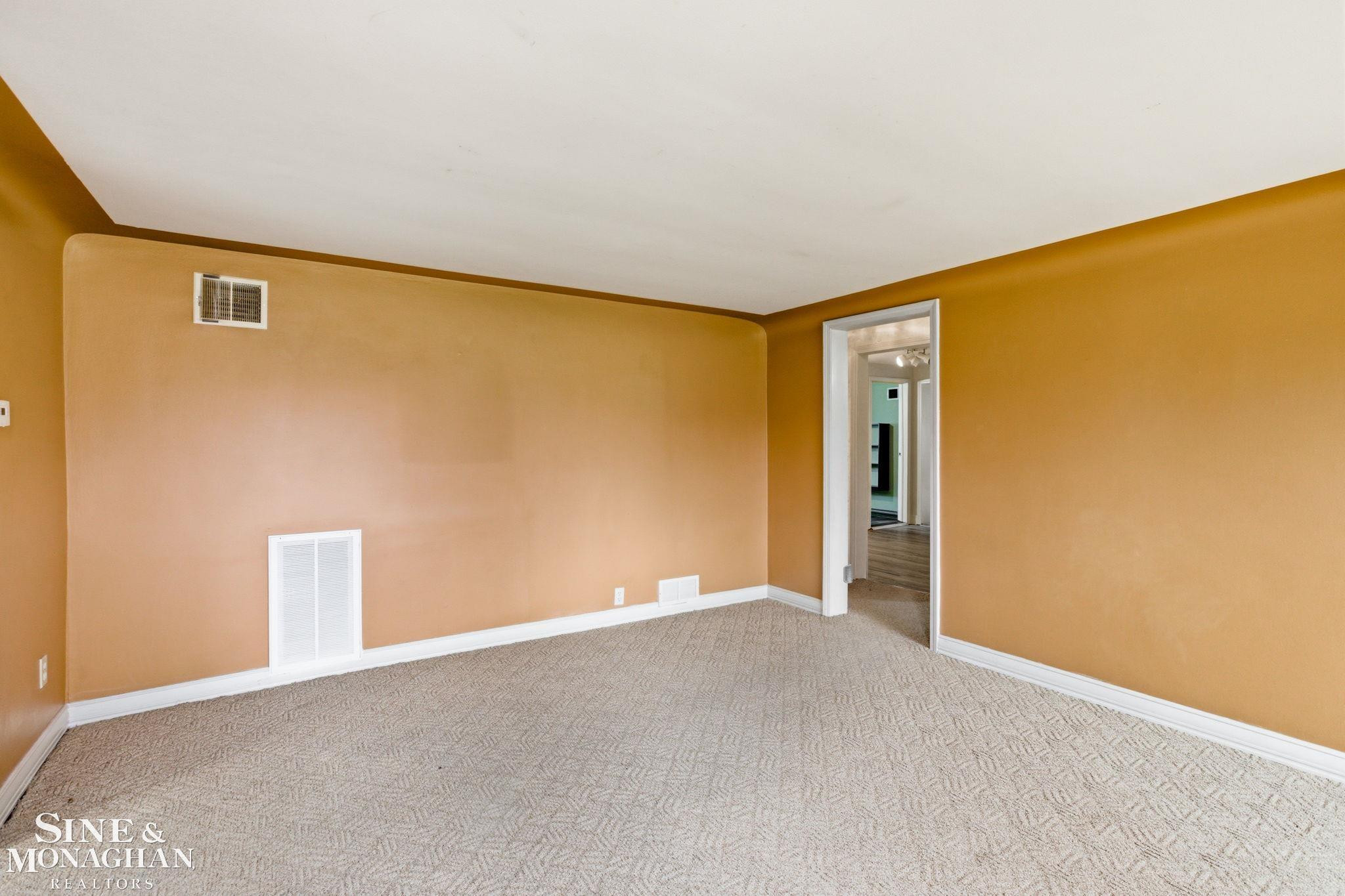 47811 Frederick Road, Shelby Twp, MI 48317 — Photo 9