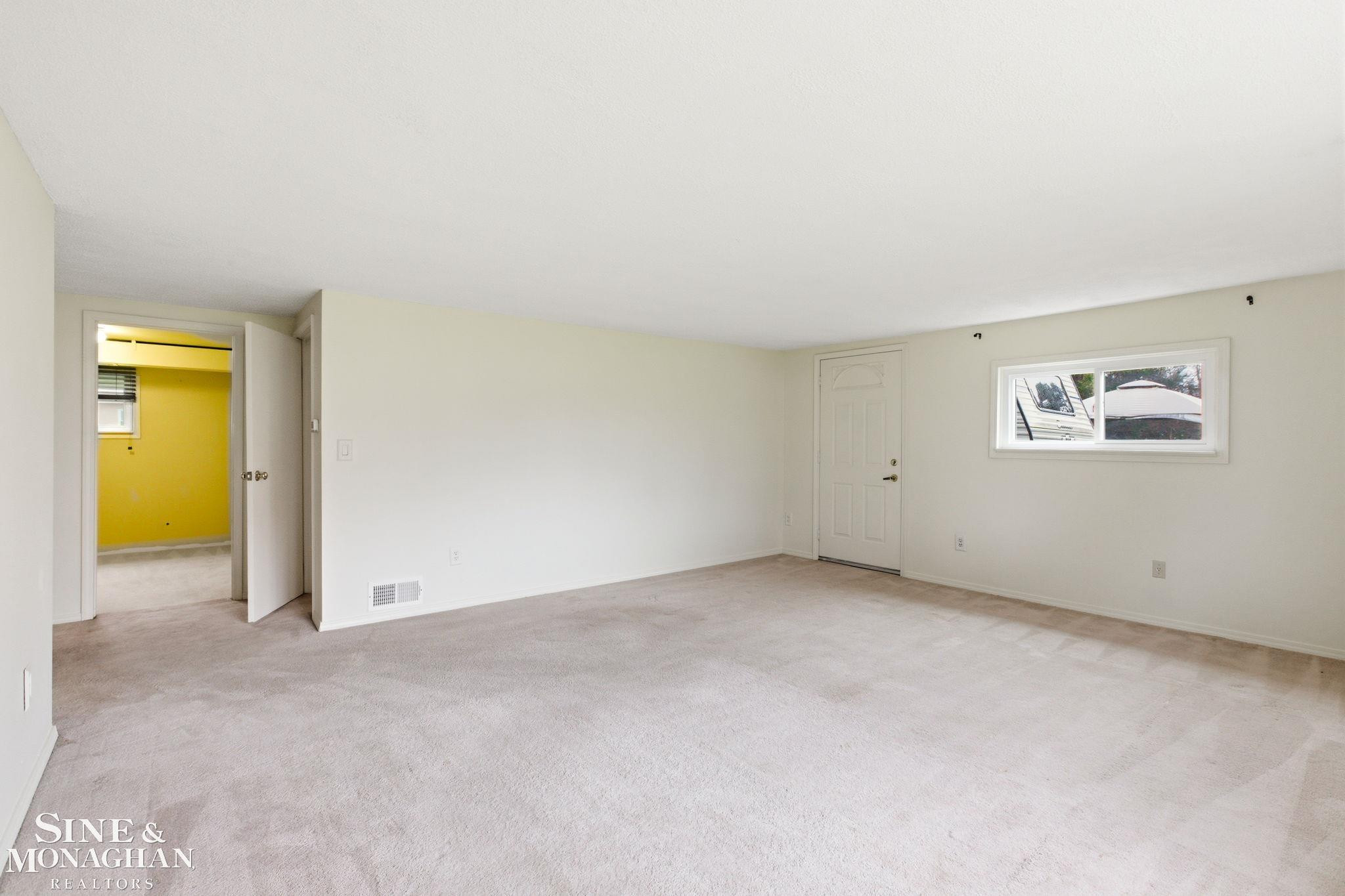 47811 Frederick Road, Shelby Twp, MI 48317 — Photo 22