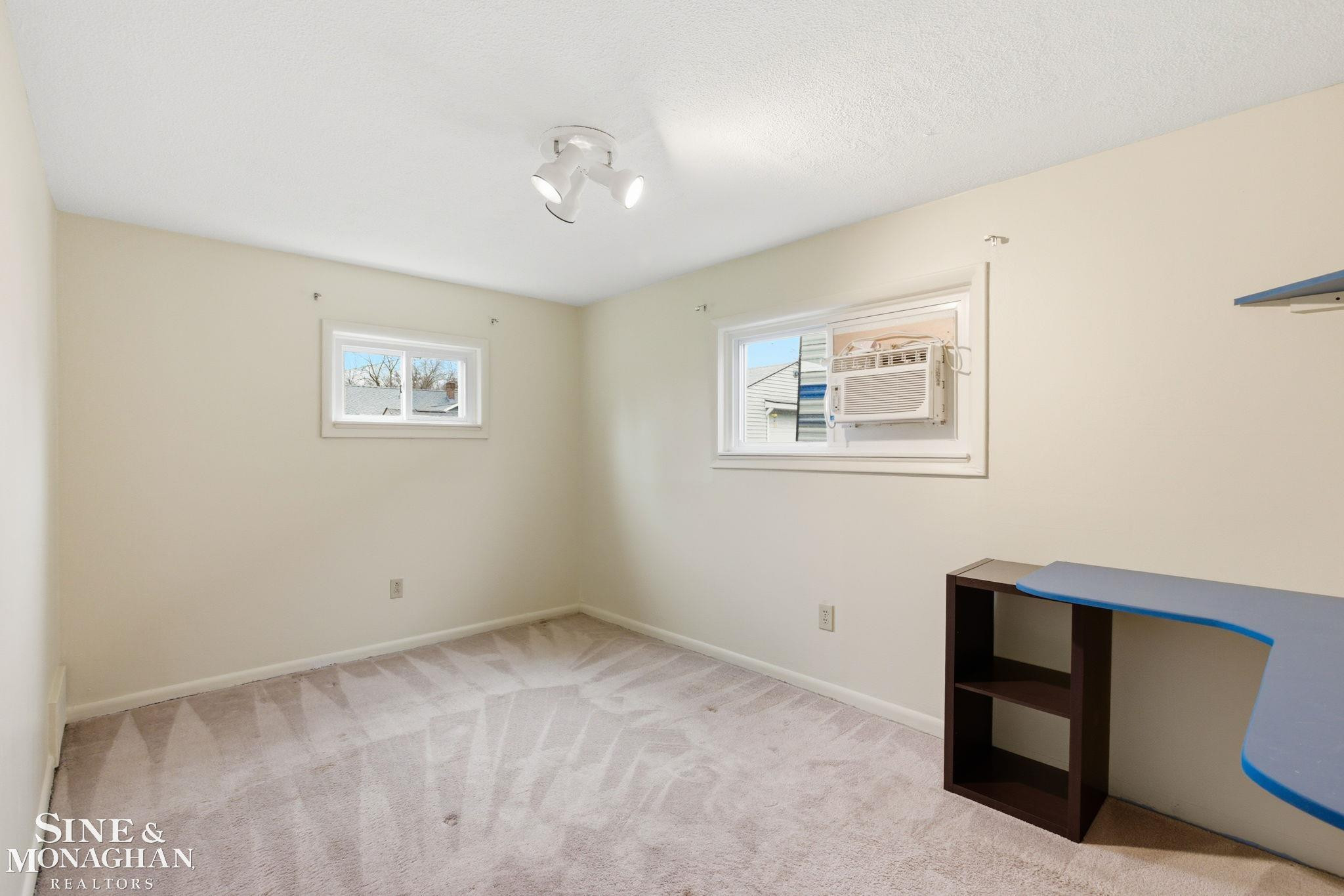 47811 Frederick Road, Shelby Twp, MI 48317 — Photo 31