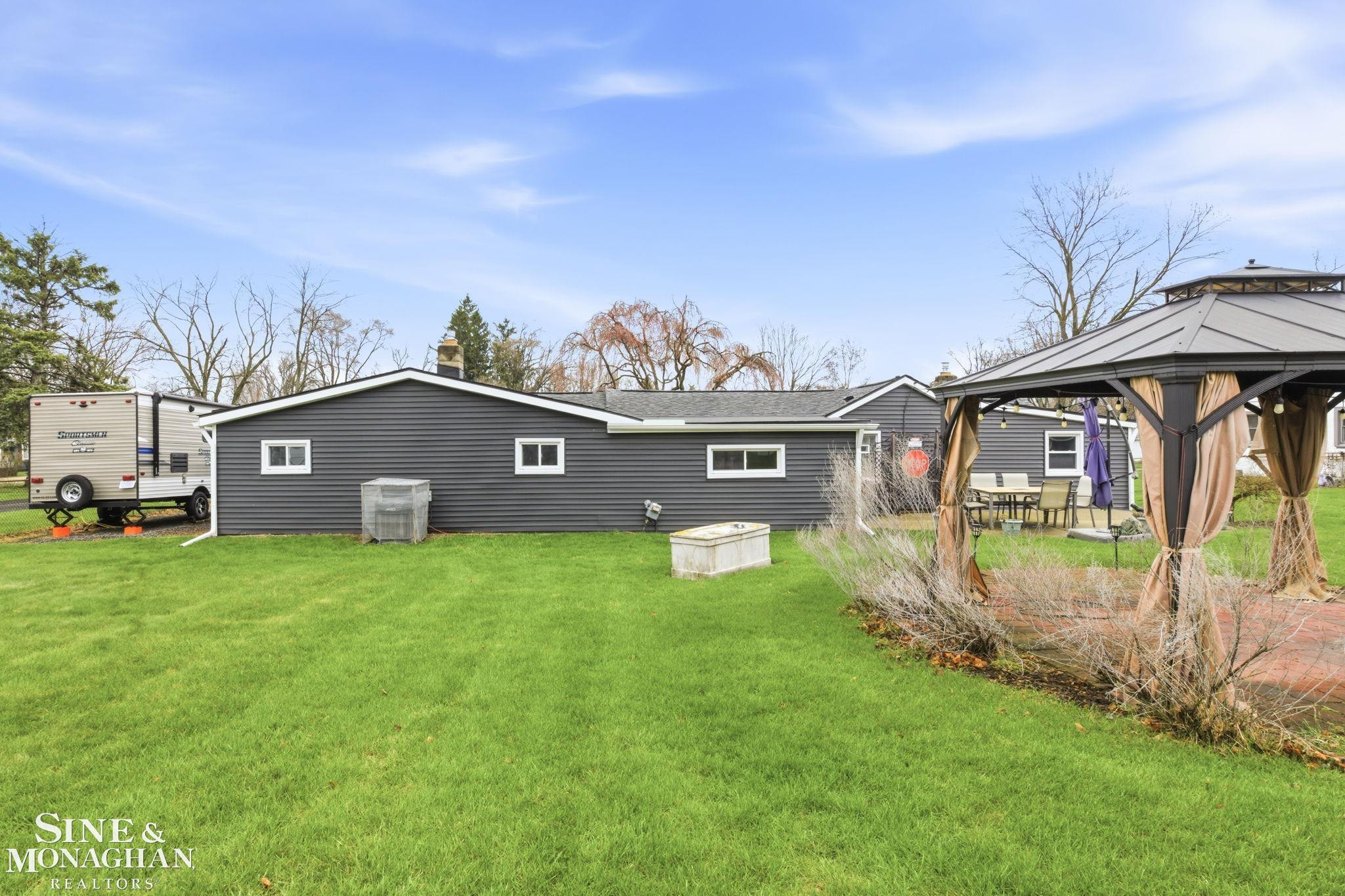 47811 Frederick Road, Shelby Twp, MI 48317 — Photo 44