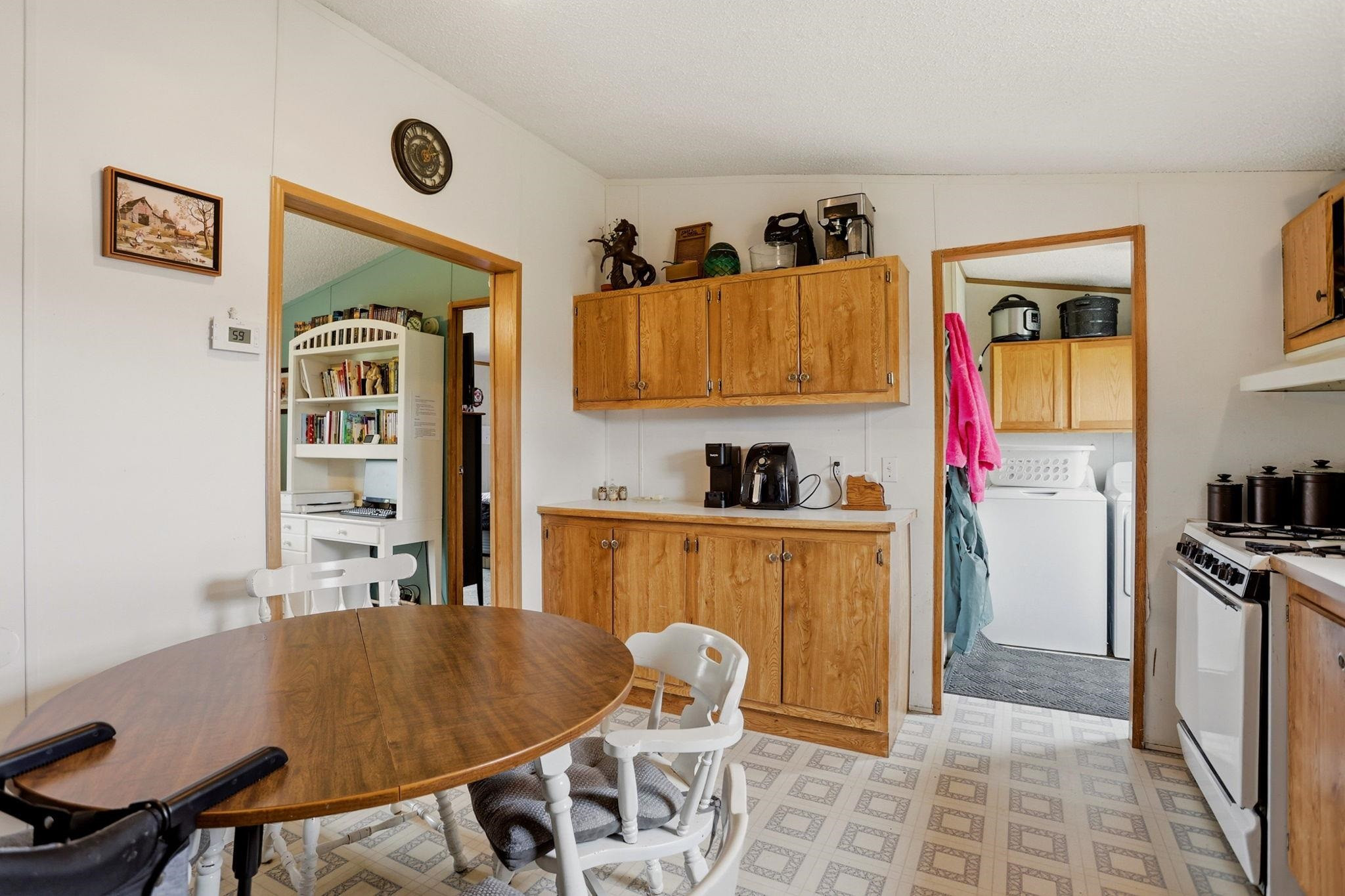 14686 W Burt Road, Chesaning, MI 48616 — Photo 15
