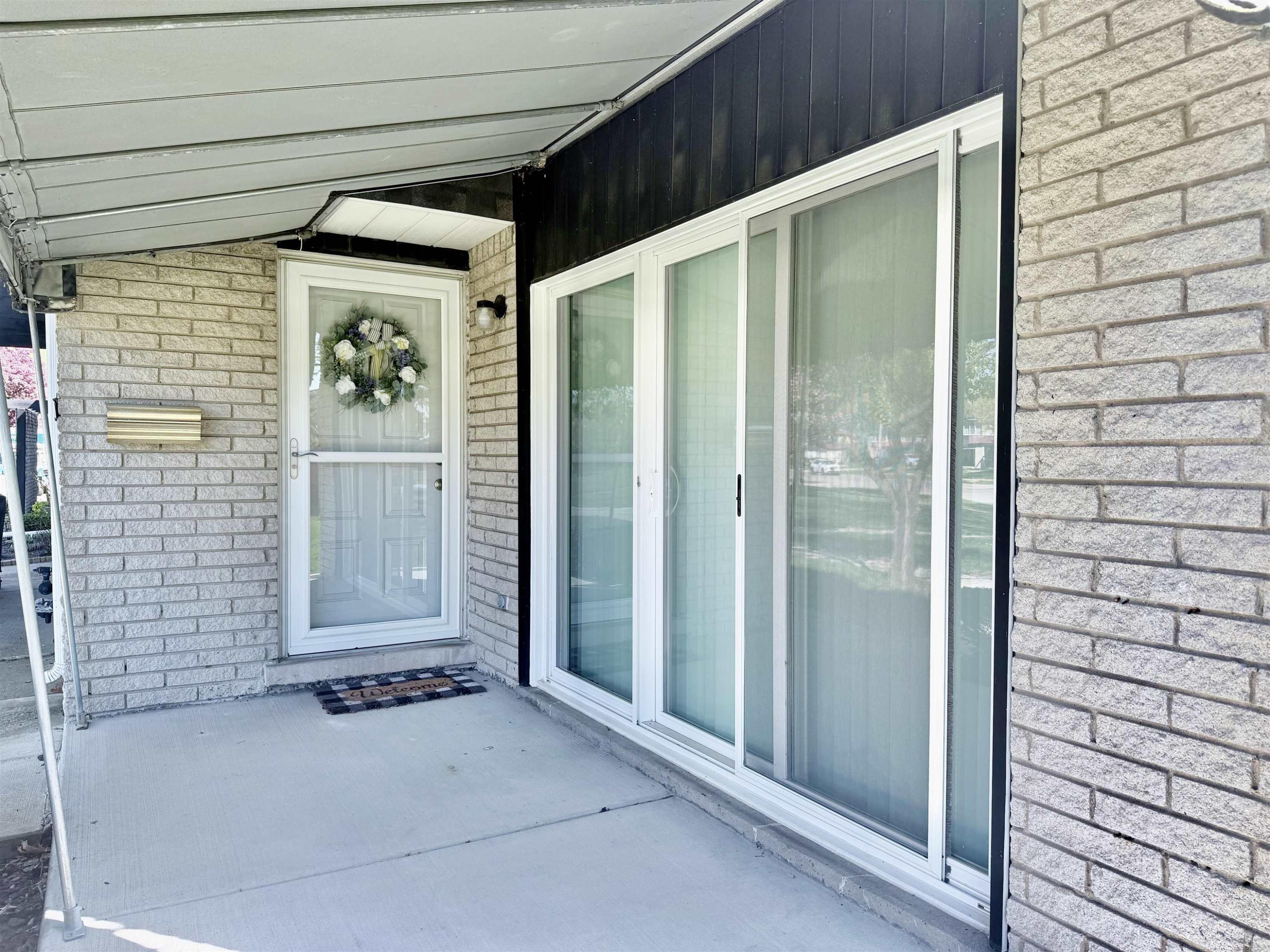 8216 Karam Boulevard, 4, Warren, MI 48093 — Photo 2